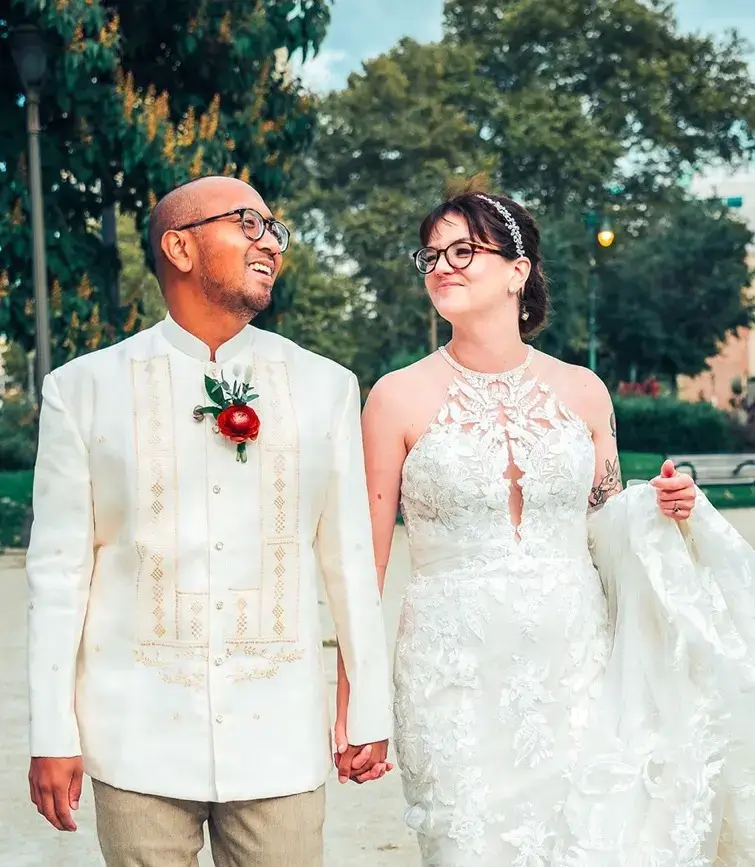 Real Poppy wedding — Amanda + Rich at Free Library of Philadelphia