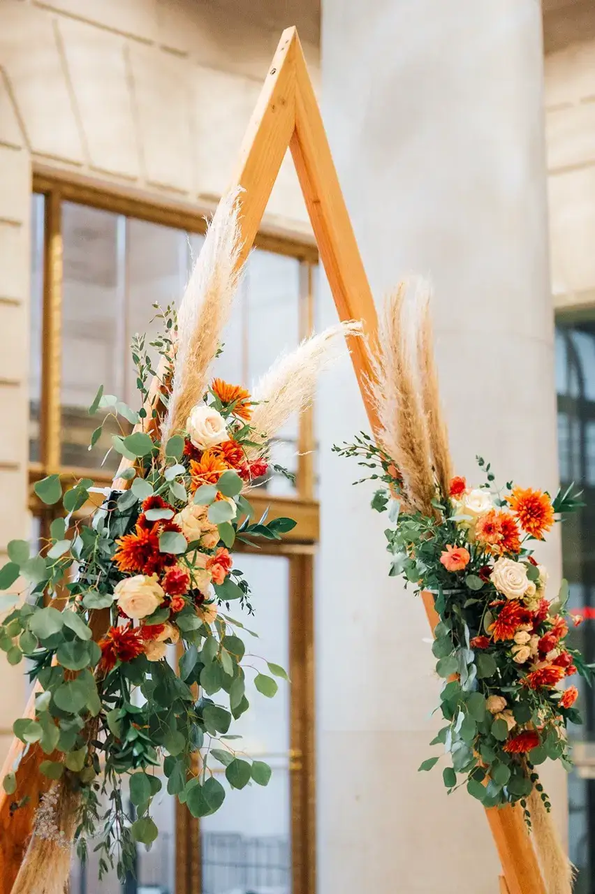 Real Poppy wedding — Amanda + Rich at Free Library of Philadelphia