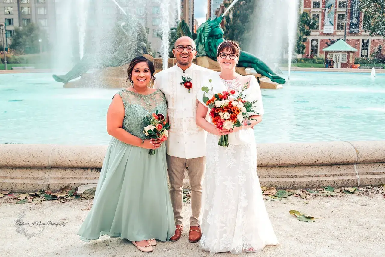 Real Poppy wedding — Amanda + Rich at Free Library of Philadelphia