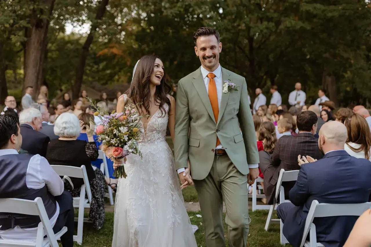Real Poppy wedding — Kayse + Chris at The Trailhead at Cascade Lofts