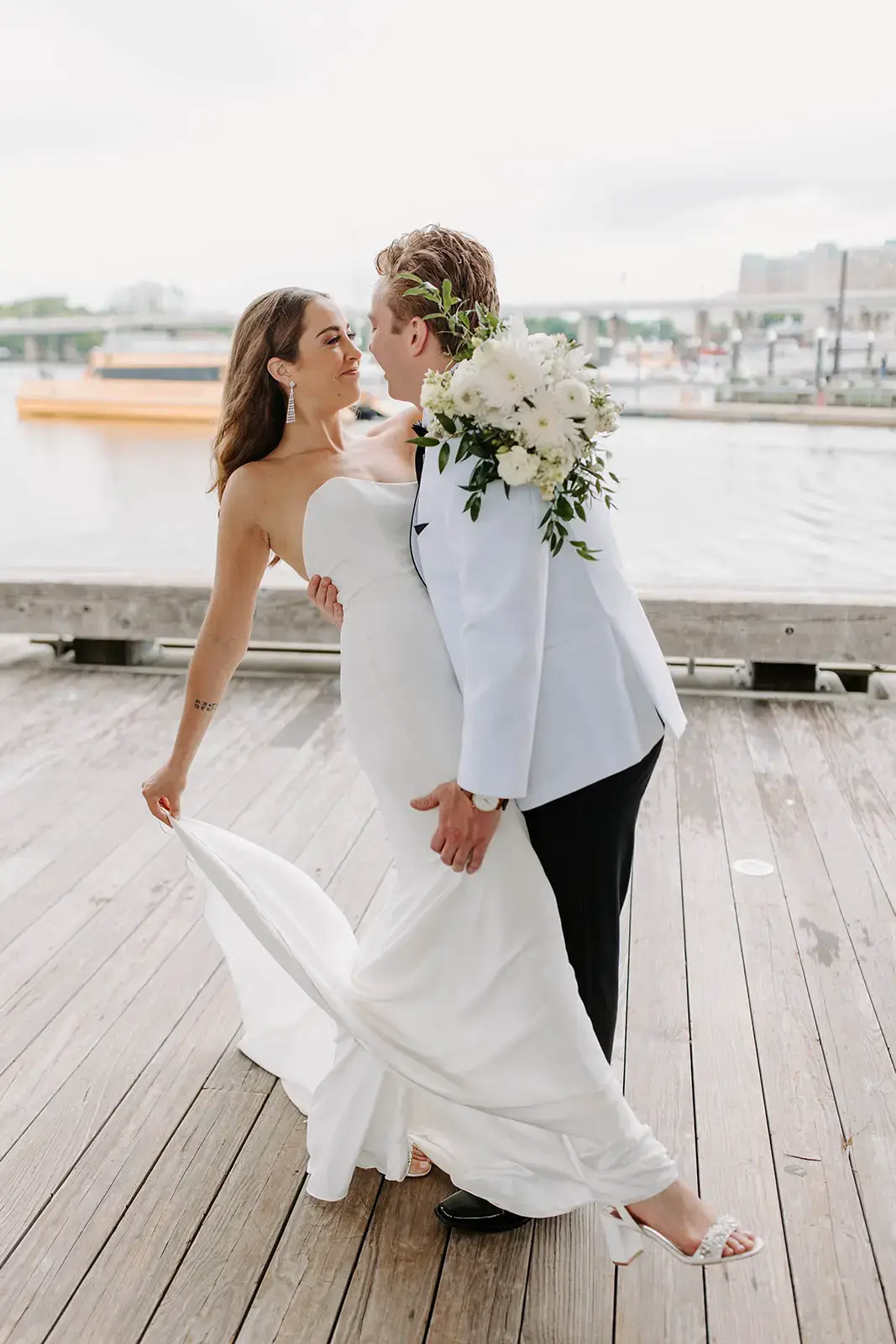 Real Poppy wedding — Rachel + Michael at Foundry Gallery
