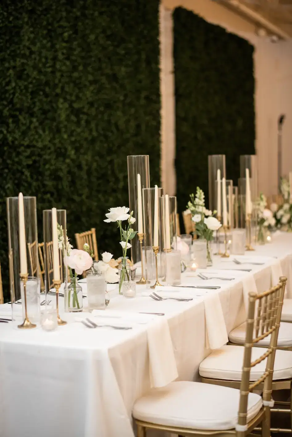 Real Poppy wedding — Jen + Stephen at The Collectors Room