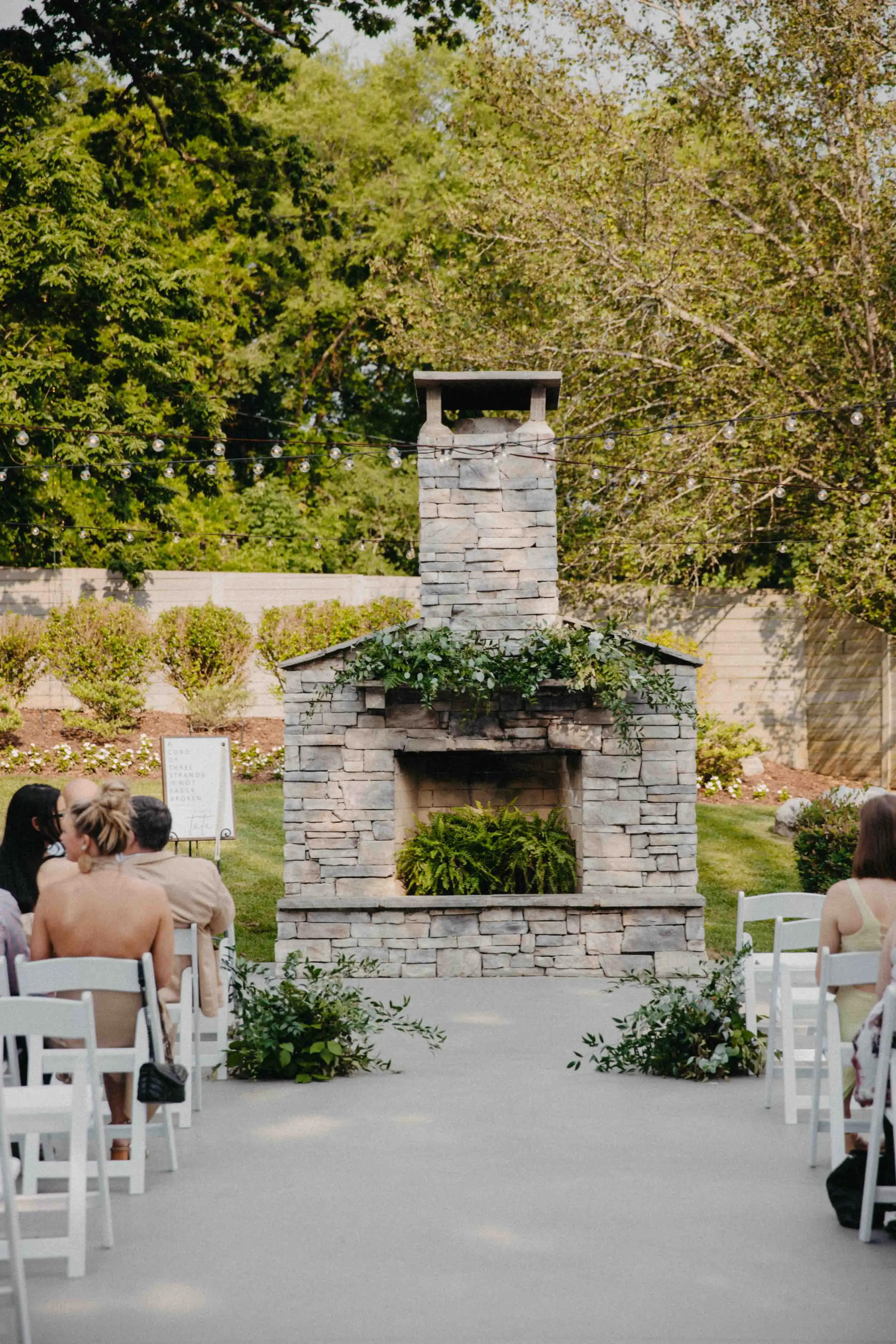 Real Poppy wedding — Emily + Tyler at The Venue Chattanooga