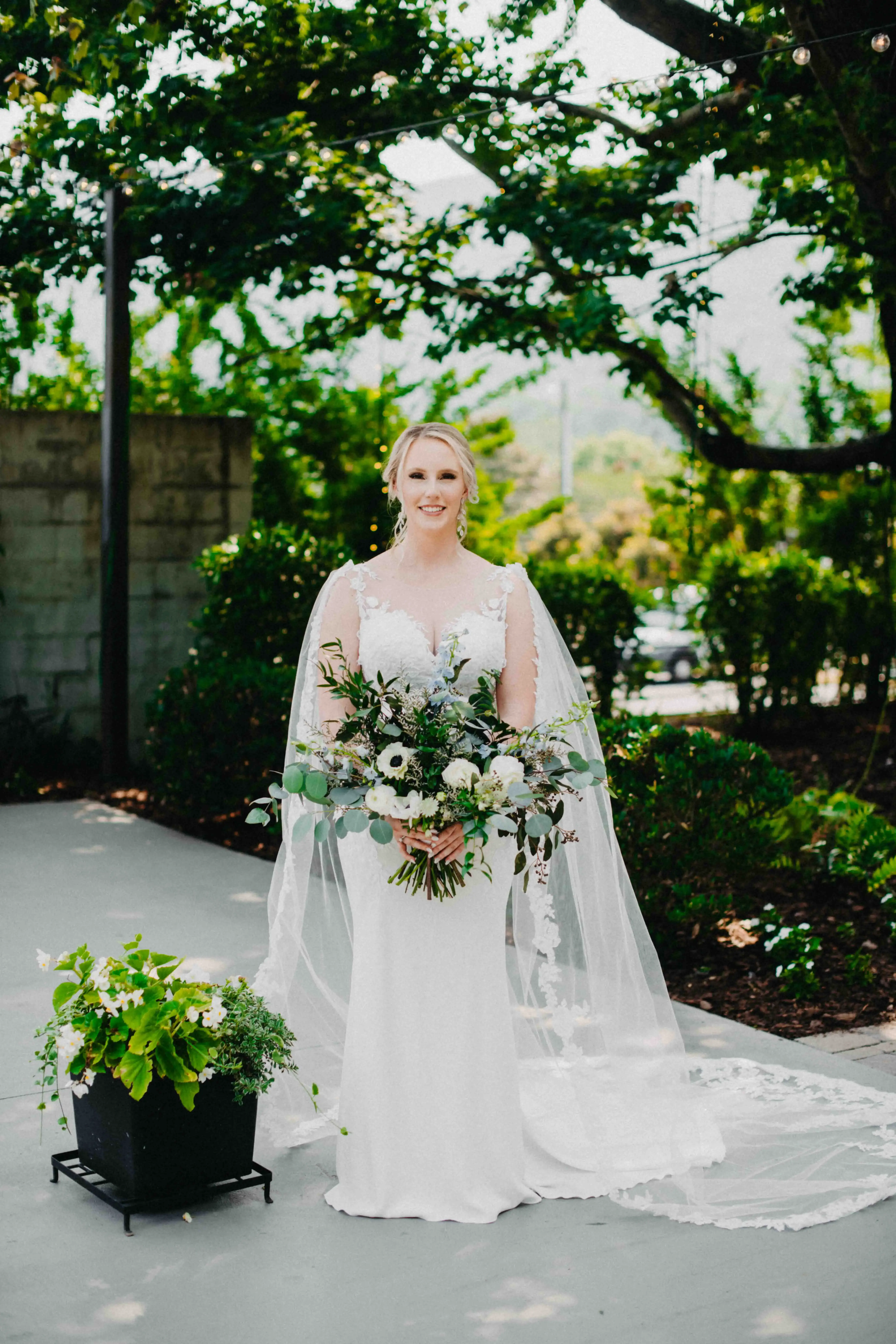 Real Poppy wedding — Emily + Tyler at The Venue Chattanooga