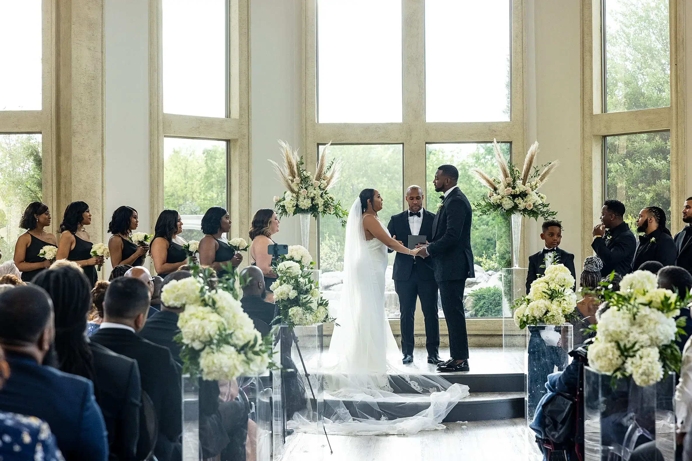 Real Poppy wedding — Shaquelle + Kayla at Knotting Hill Place