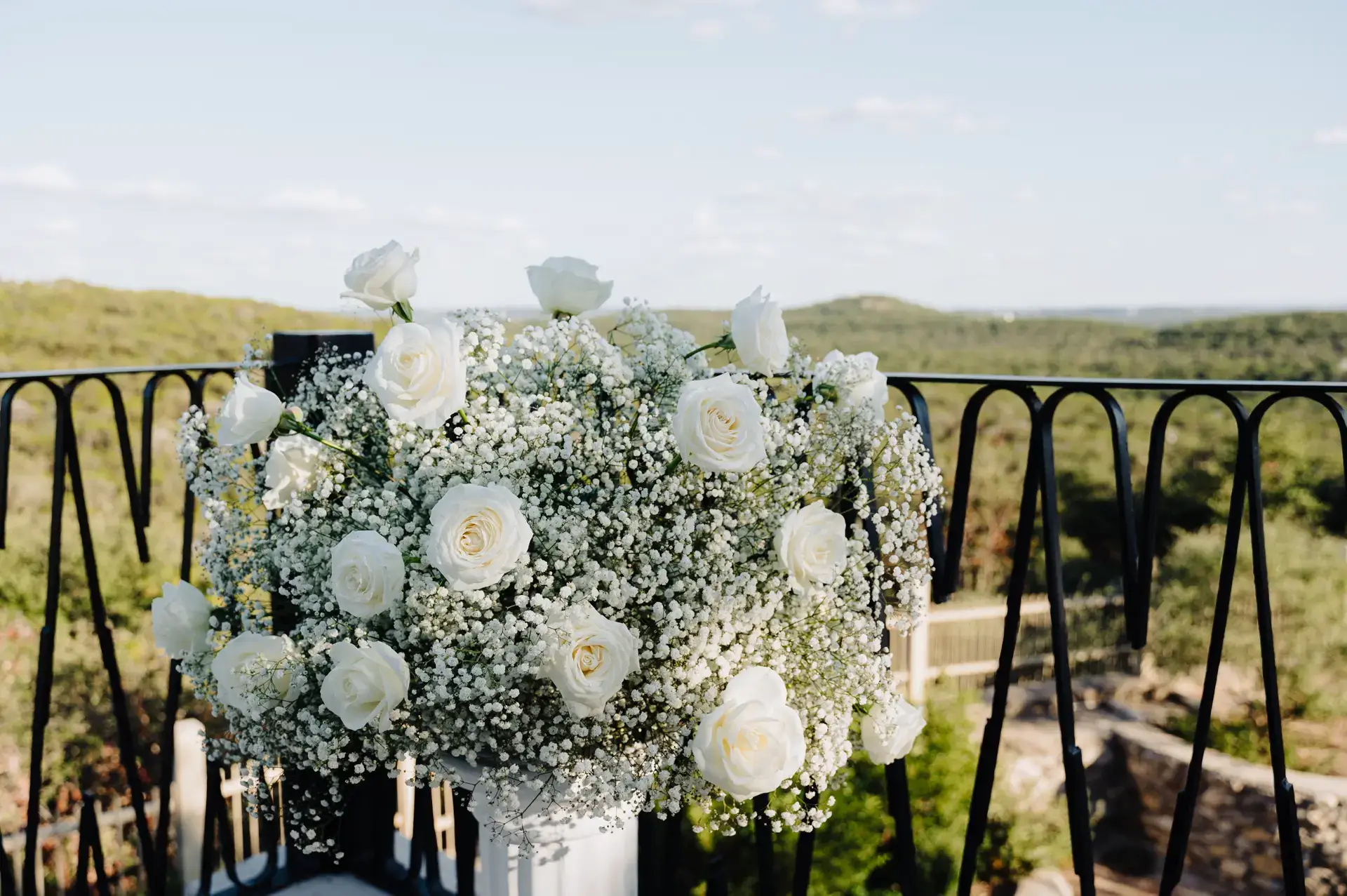 Real Poppy wedding — Suzanne + Chaston at Villa Antonia