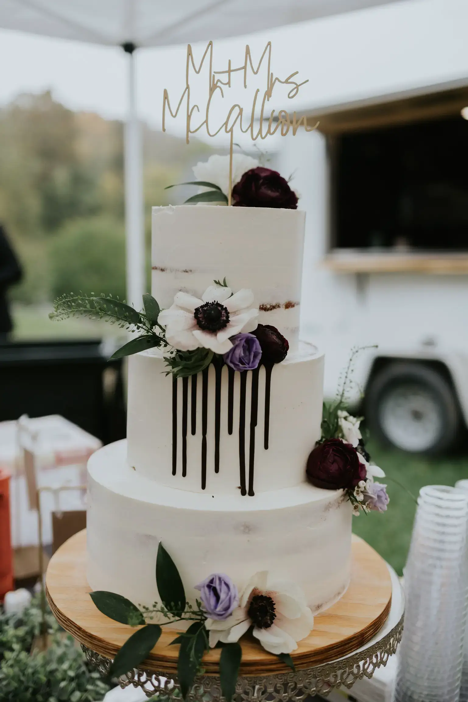 Real Poppy wedding — Deep in the Woods