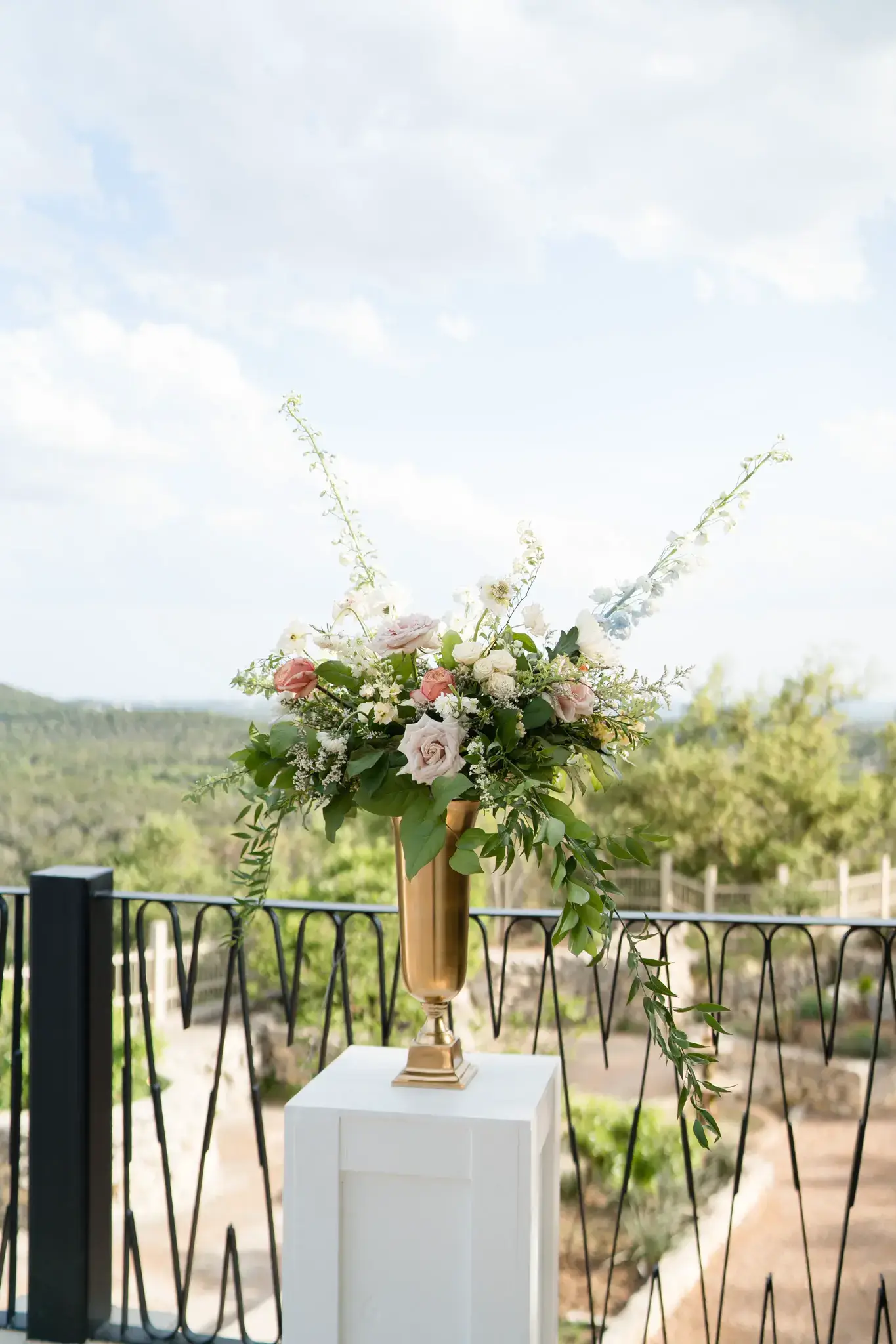 Real Poppy wedding — Klaudia + Angel at Villa Antonia