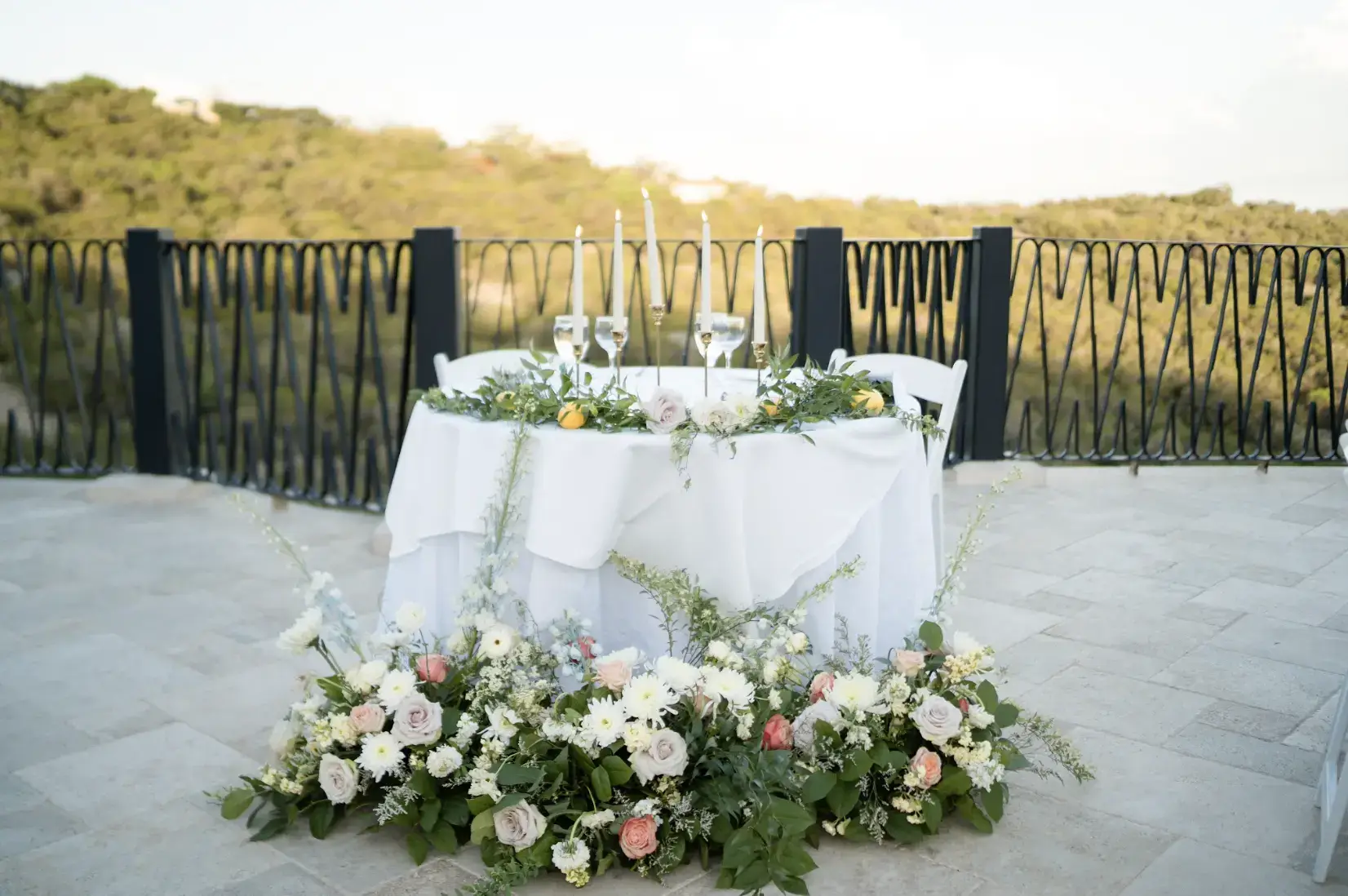 Real Poppy wedding — Klaudia + Angel at Villa Antonia