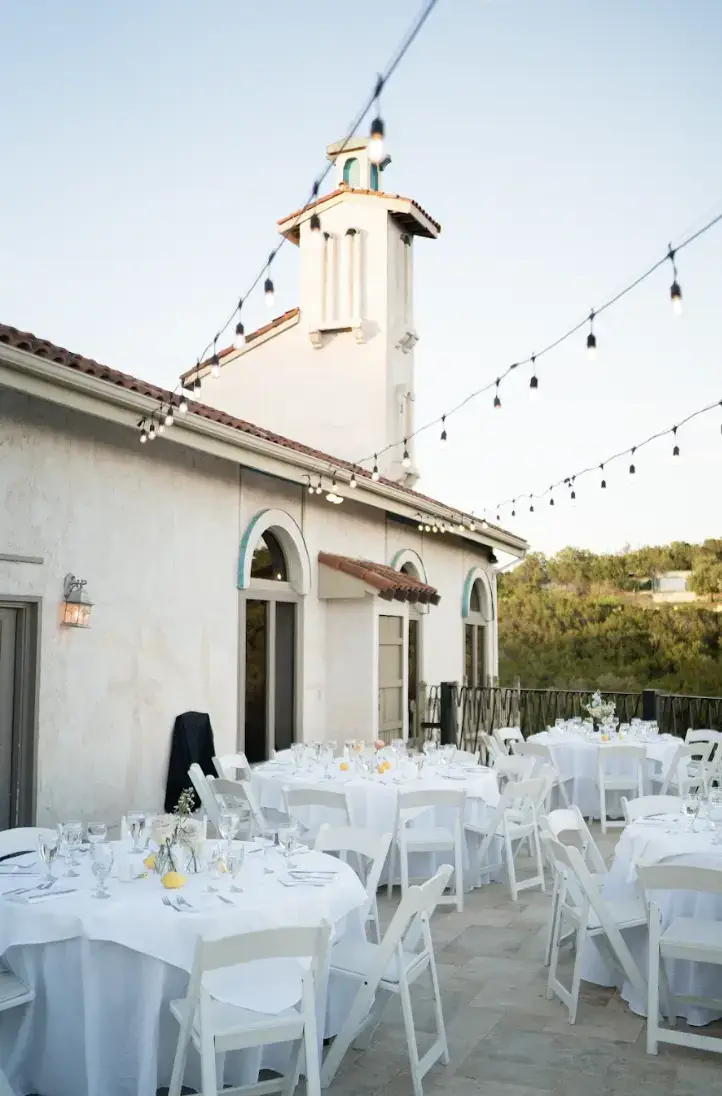 Real Poppy wedding — Klaudia + Angel at Villa Antonia