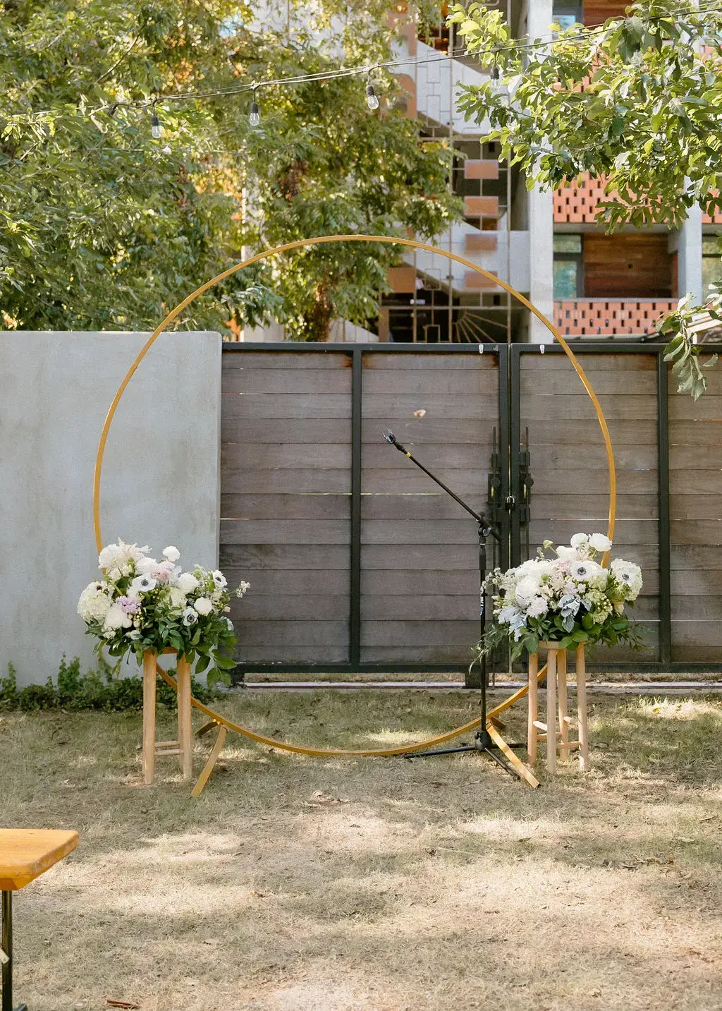 Real Poppy wedding — Contemporary Vintage at Carpenter Hotel