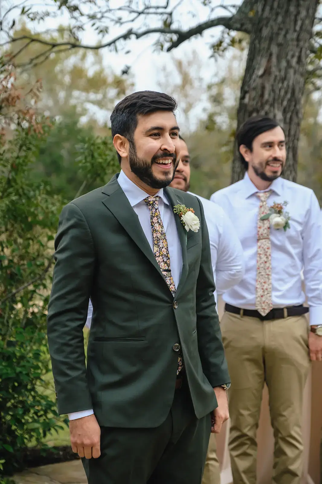 Real Poppy wedding — Emma + Tomas at Pecan Springs Ranch
