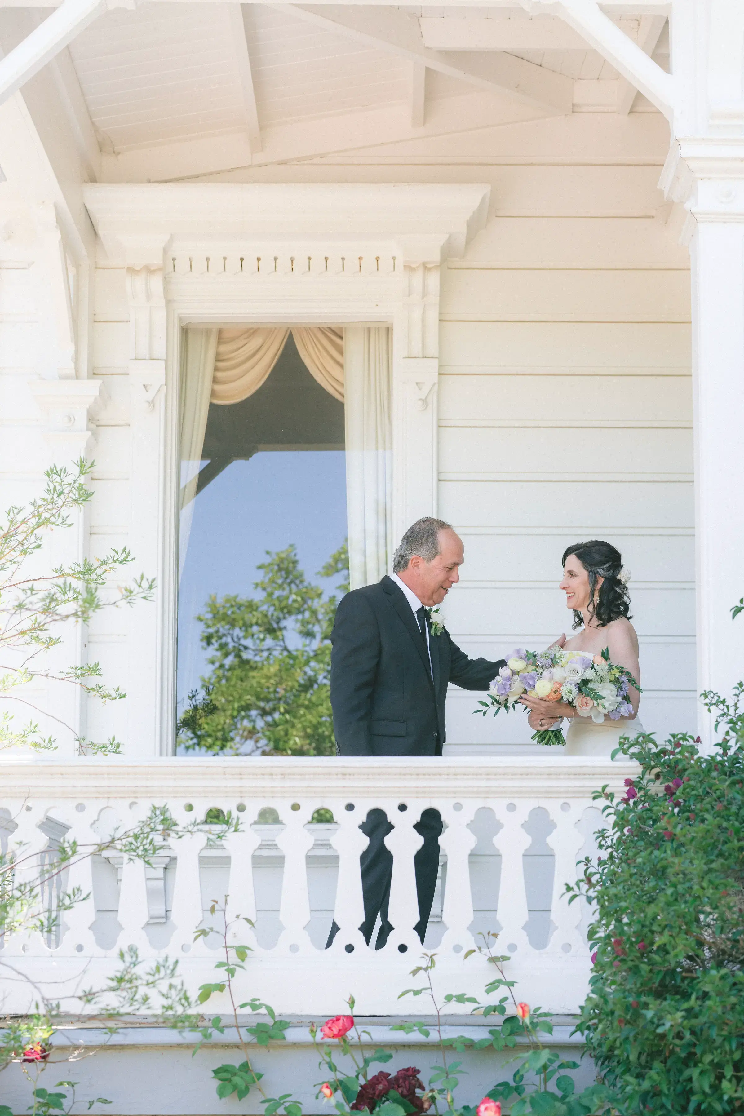 Real Poppy wedding — Lauren + Mark at Pacheco Ranch Winery