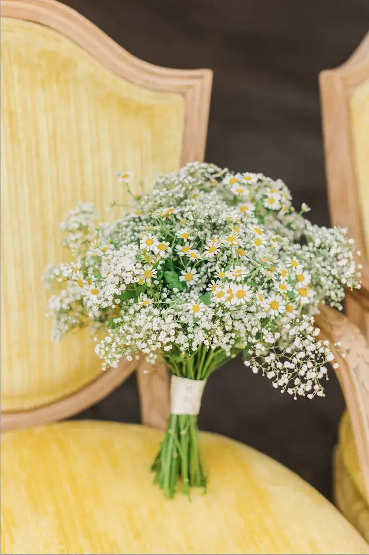 Real Poppy wedding — Greta + Scott at River Farm