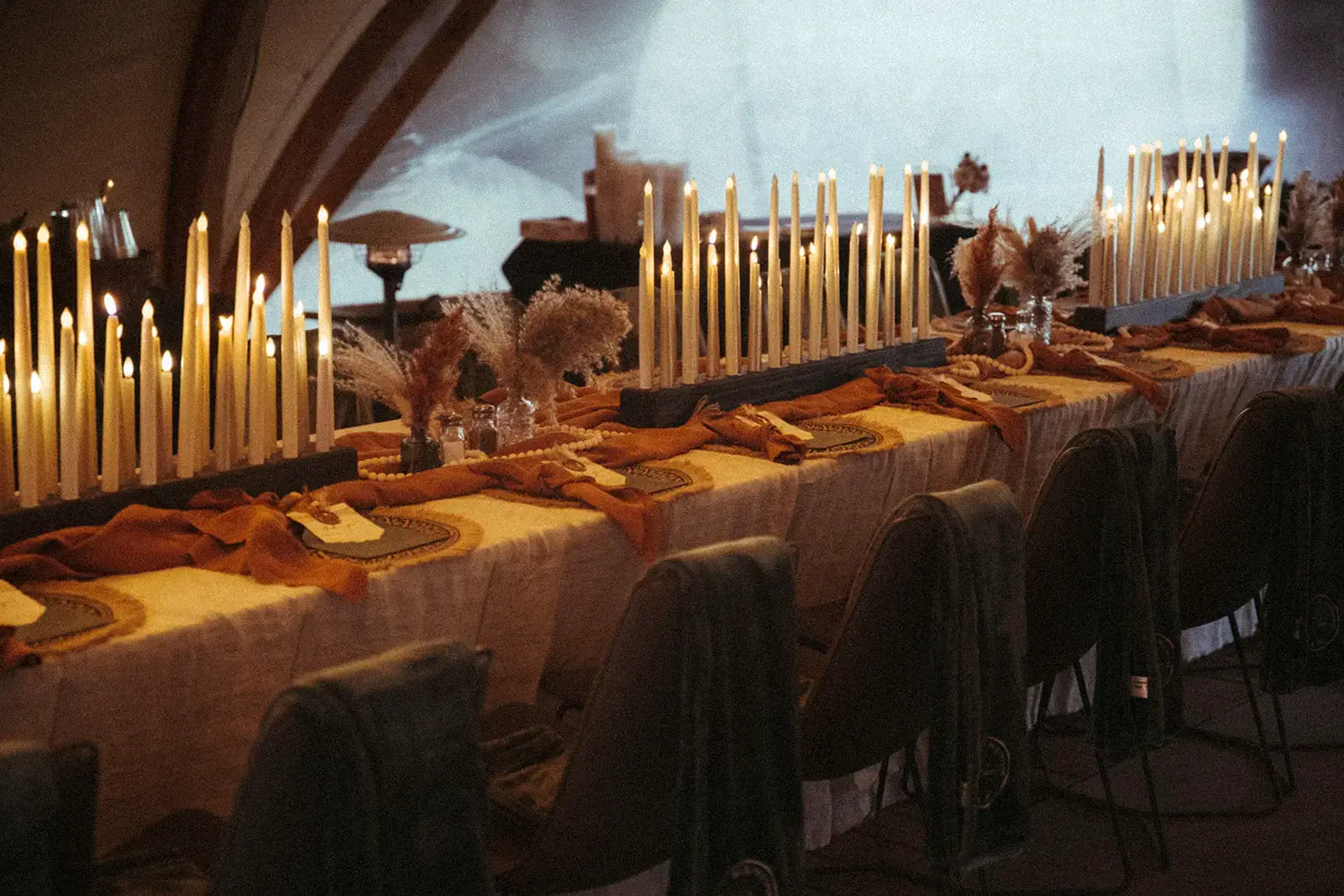 Real Poppy wedding — Antique Lace