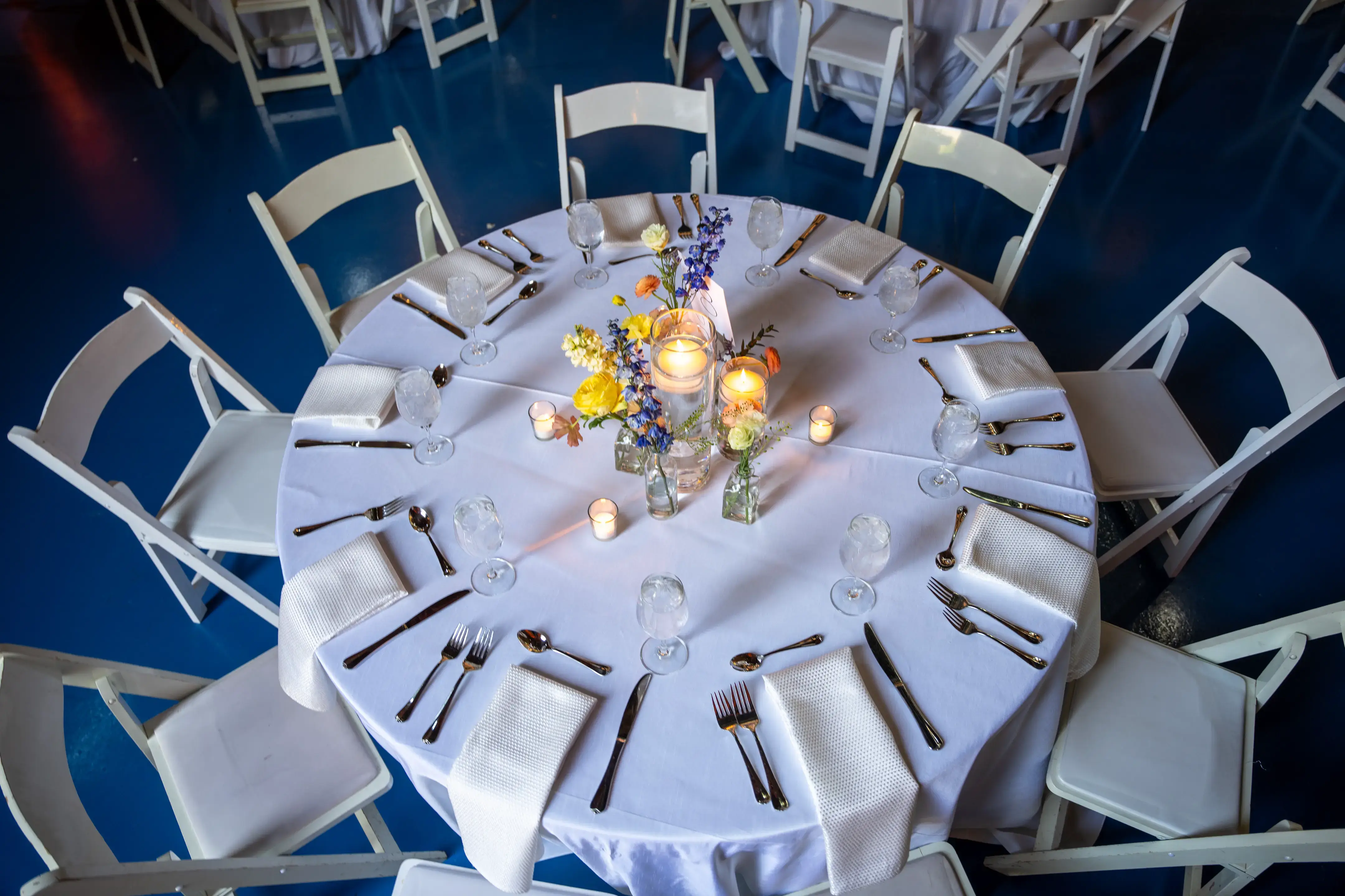 Real Poppy wedding — Victoria + Quentin at American Visionary Art Museum