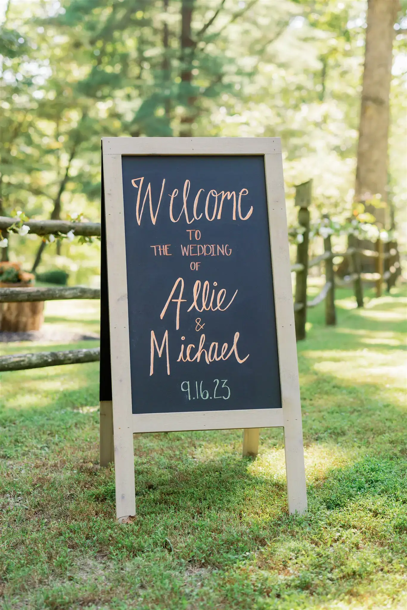 Real Poppy wedding — Allie + Michael at Private Residence