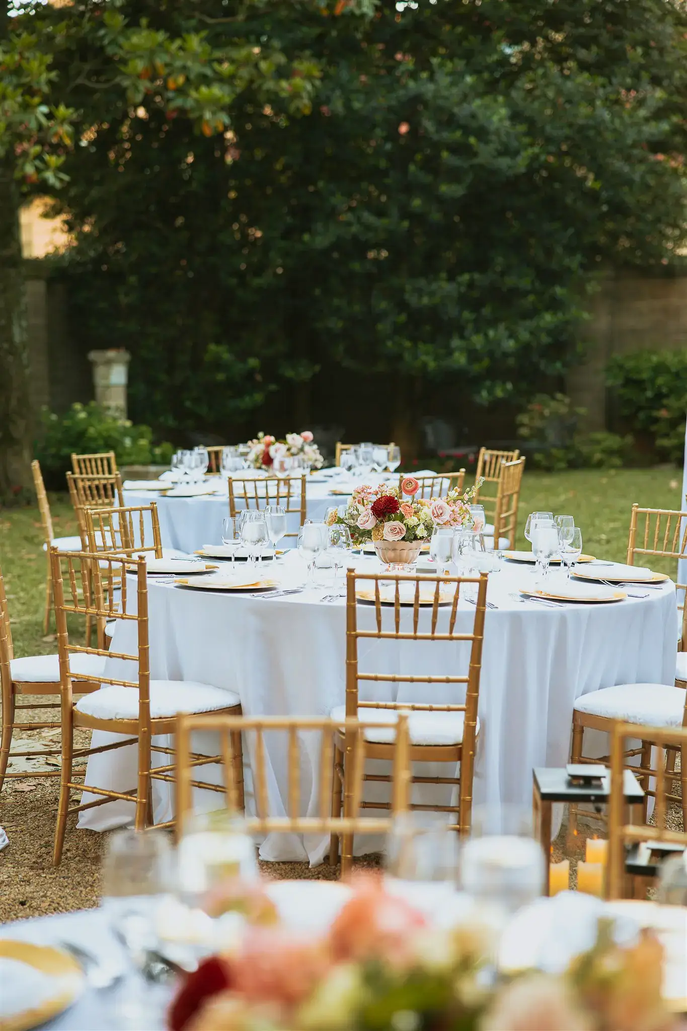 Real Poppy wedding — Timeless Tradition at Larz Anderson House