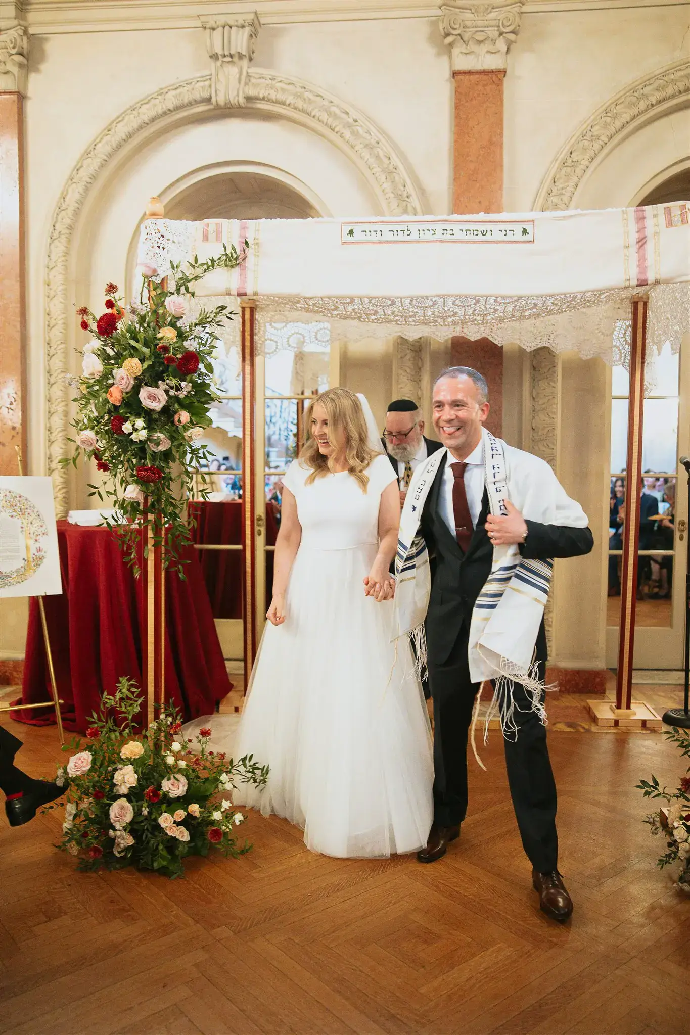 Real Poppy wedding — Timeless Tradition at Larz Anderson House