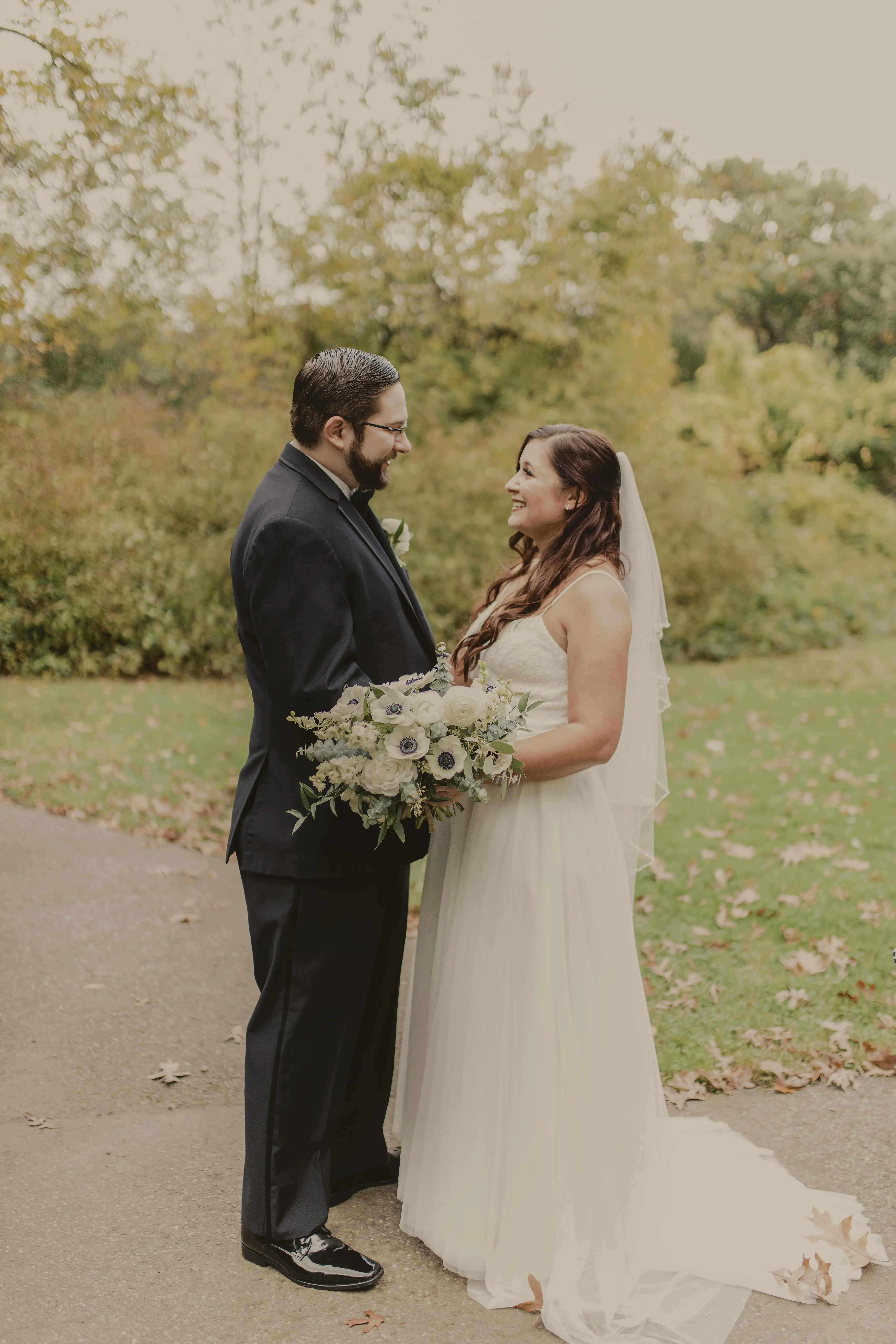 Real Poppy wedding — Autumn on the Water at Boston Marriott Newton