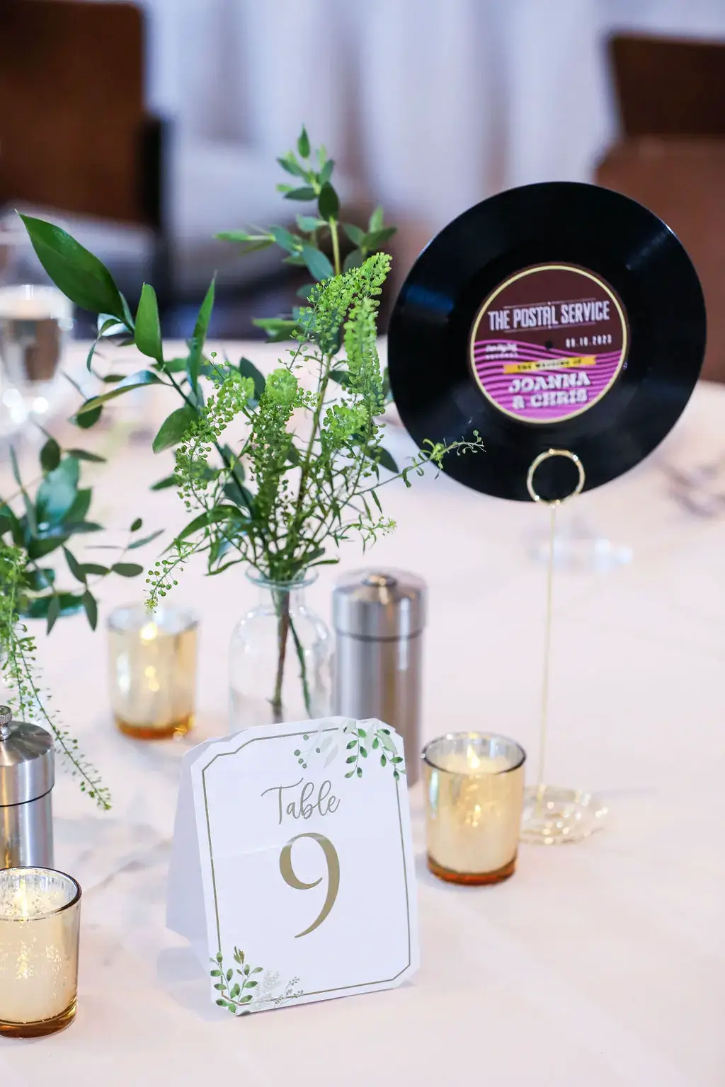 Real Poppy wedding — Joanna + Chris at Pinstripes