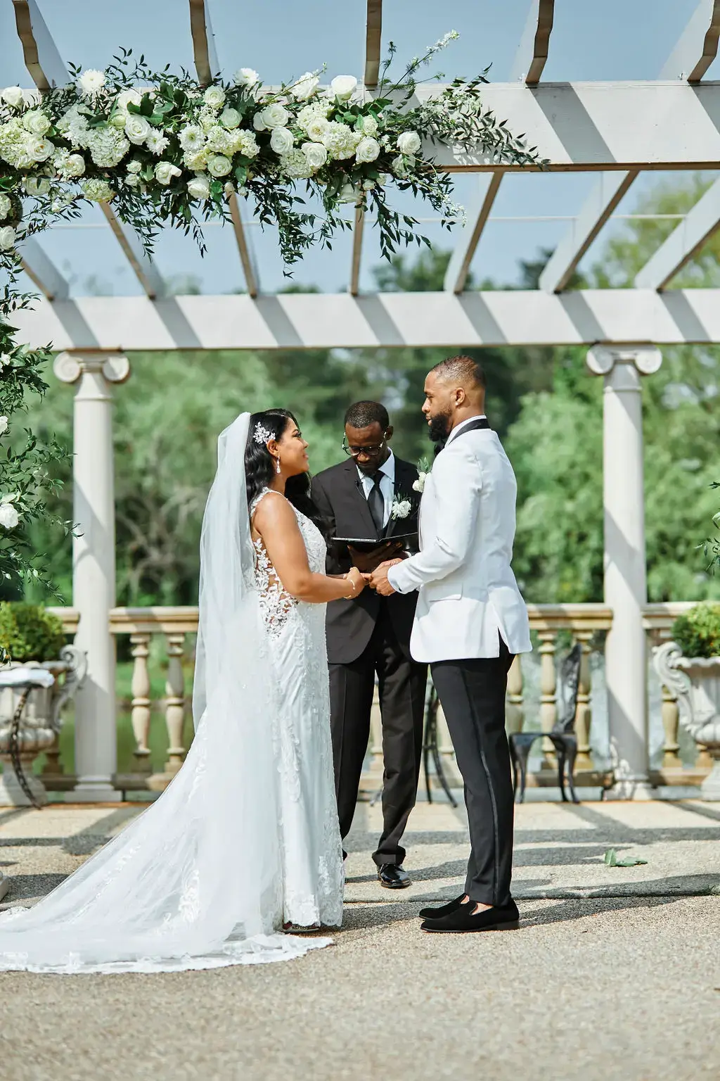 Real Poppy wedding — Brittany + Eric at Morais Vineyards & Winery
