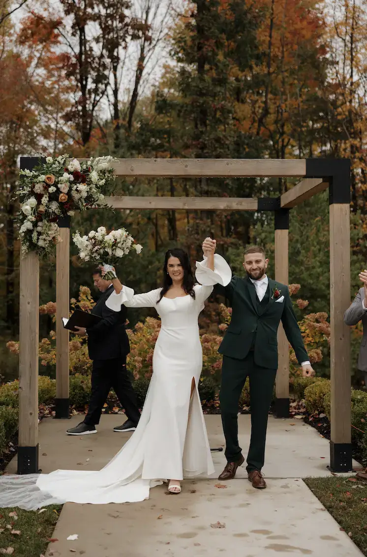 Real Poppy wedding — Shelby + Andrew at Black River Barn