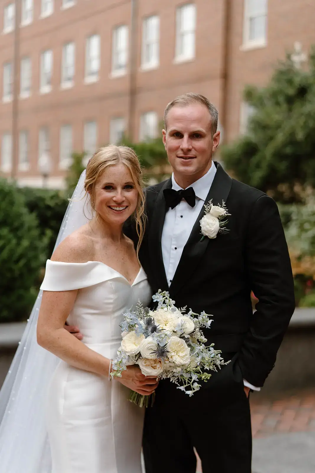 Real Poppy wedding — Lauren + Chris at 1789 Restaurant