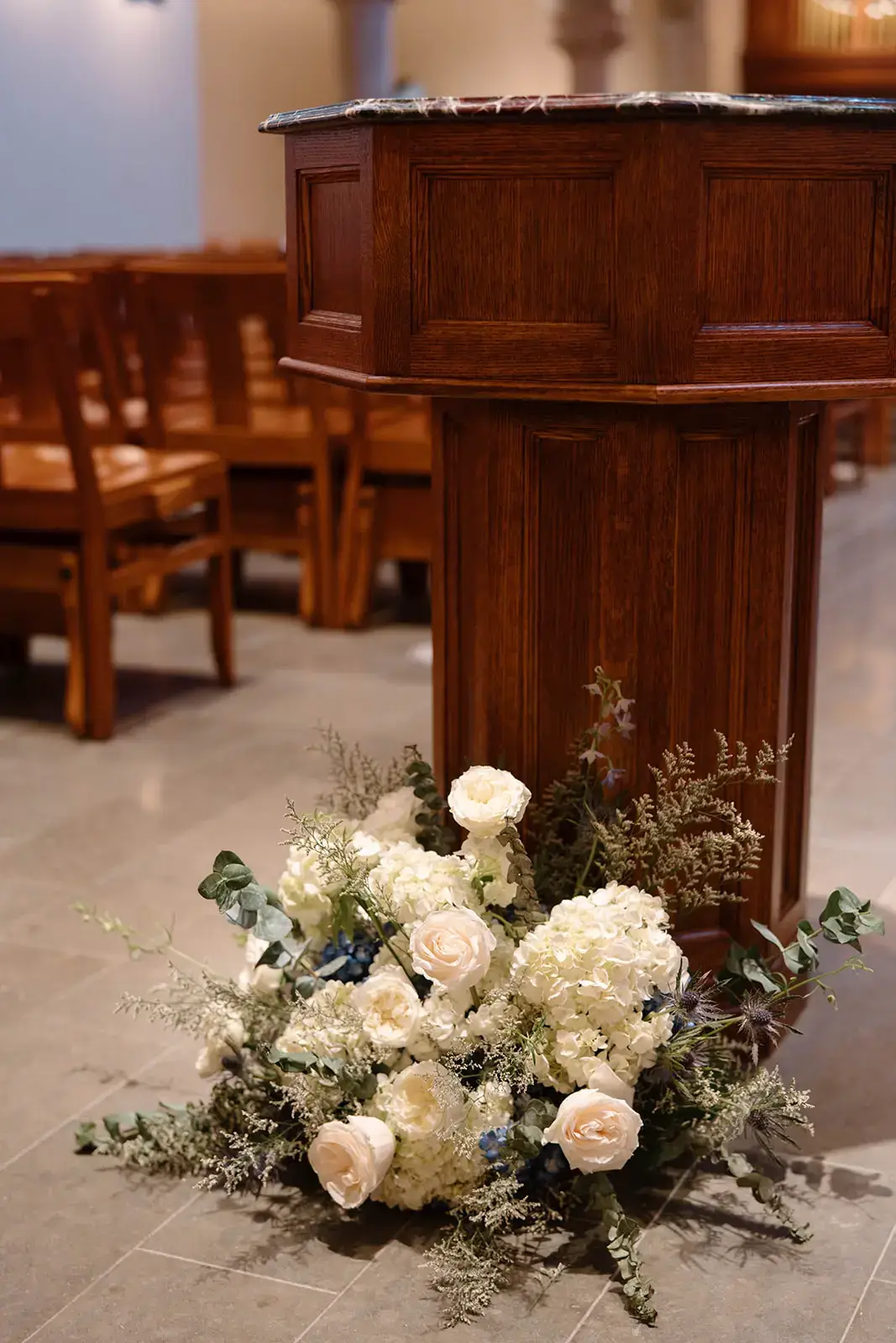 Real Poppy wedding — Lauren + Chris at 1789 Restaurant