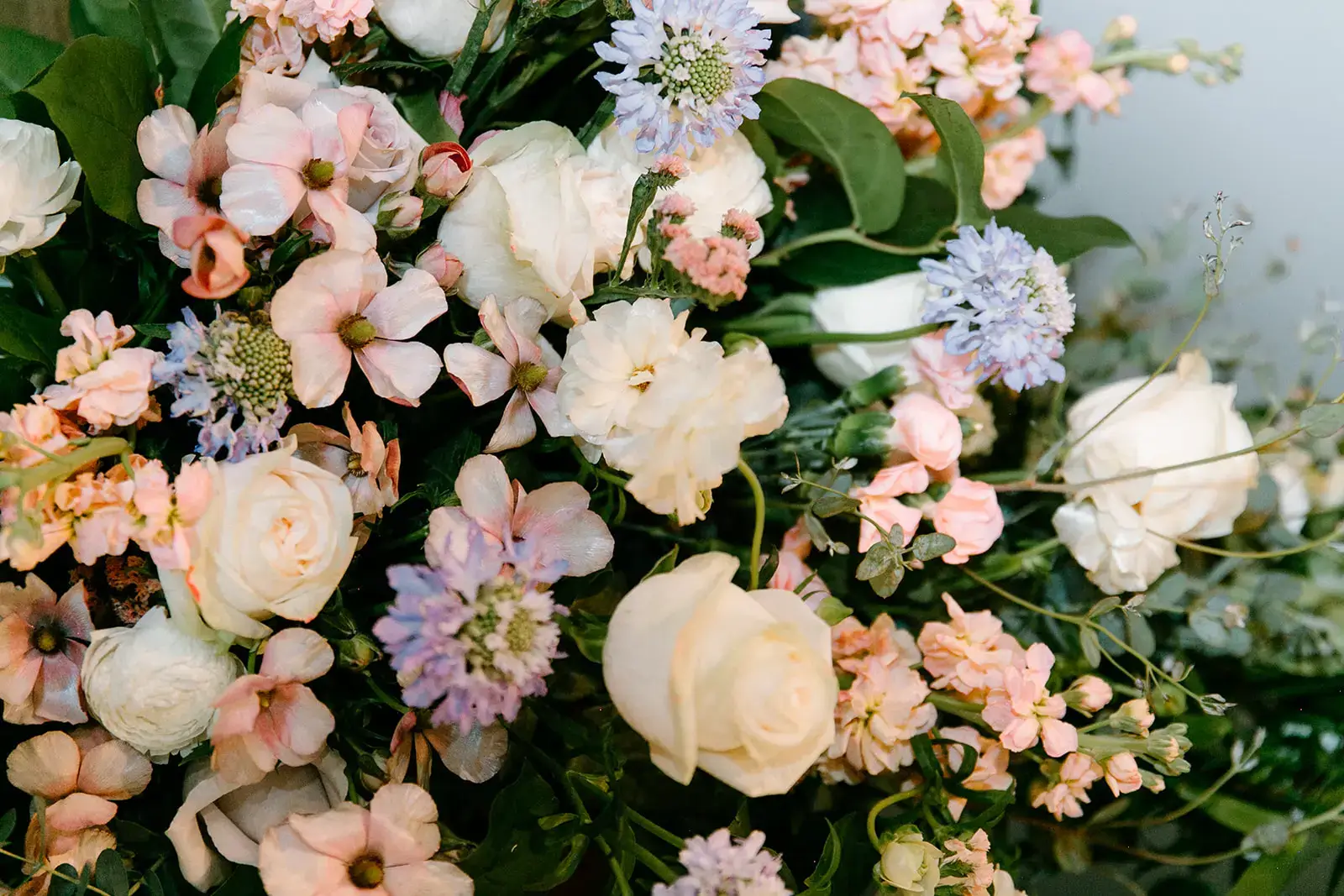 Real Poppy wedding — Barbara + Samuel at Hewing Hotel