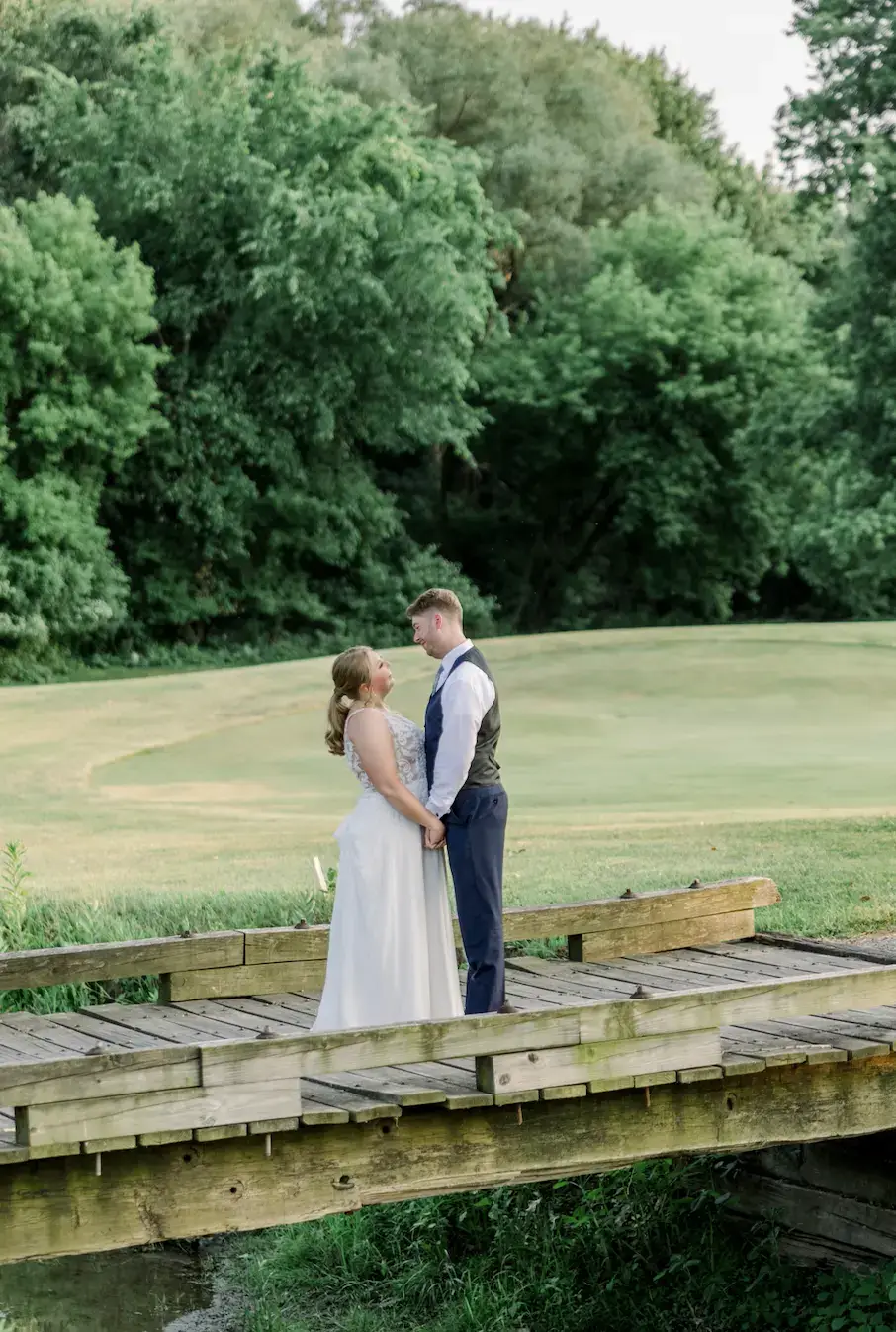 Real Poppy wedding — Emily + Jake at Stonebridge Golf Club