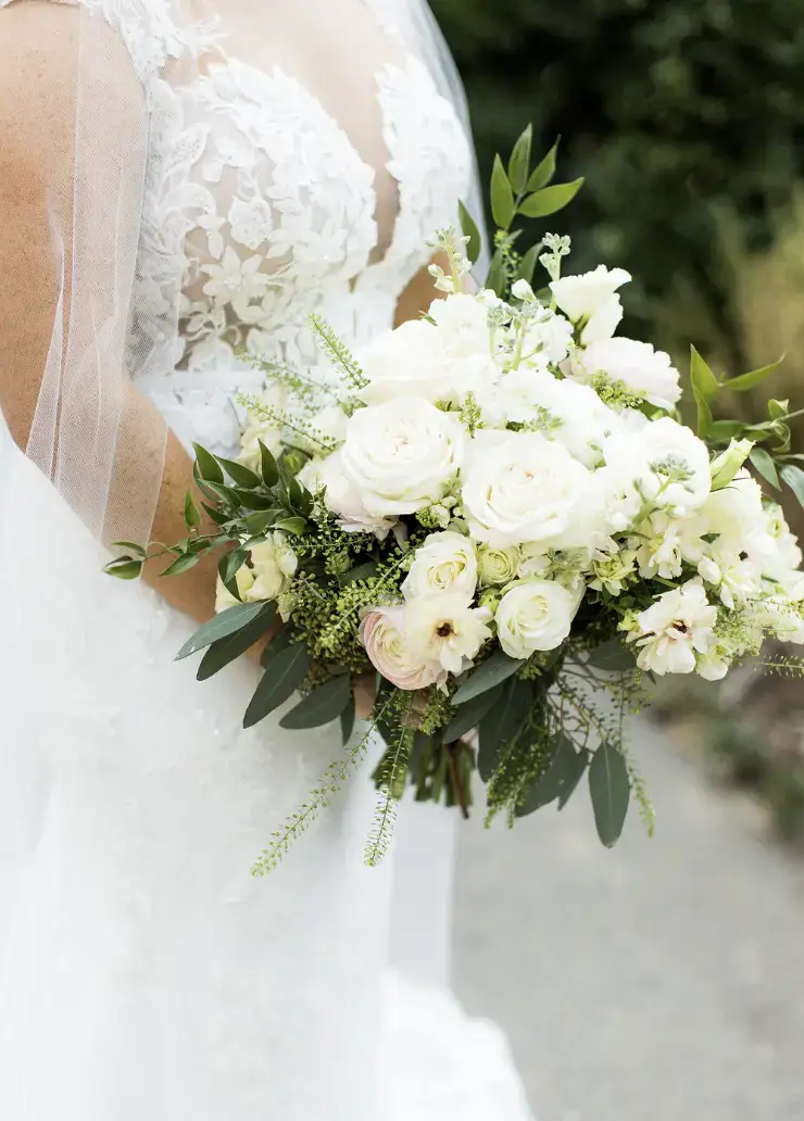 Real Poppy wedding — Carly + Grant at Flower Farm Inn