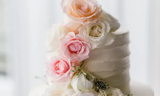 Real Poppy wedding — Renee + Enzo