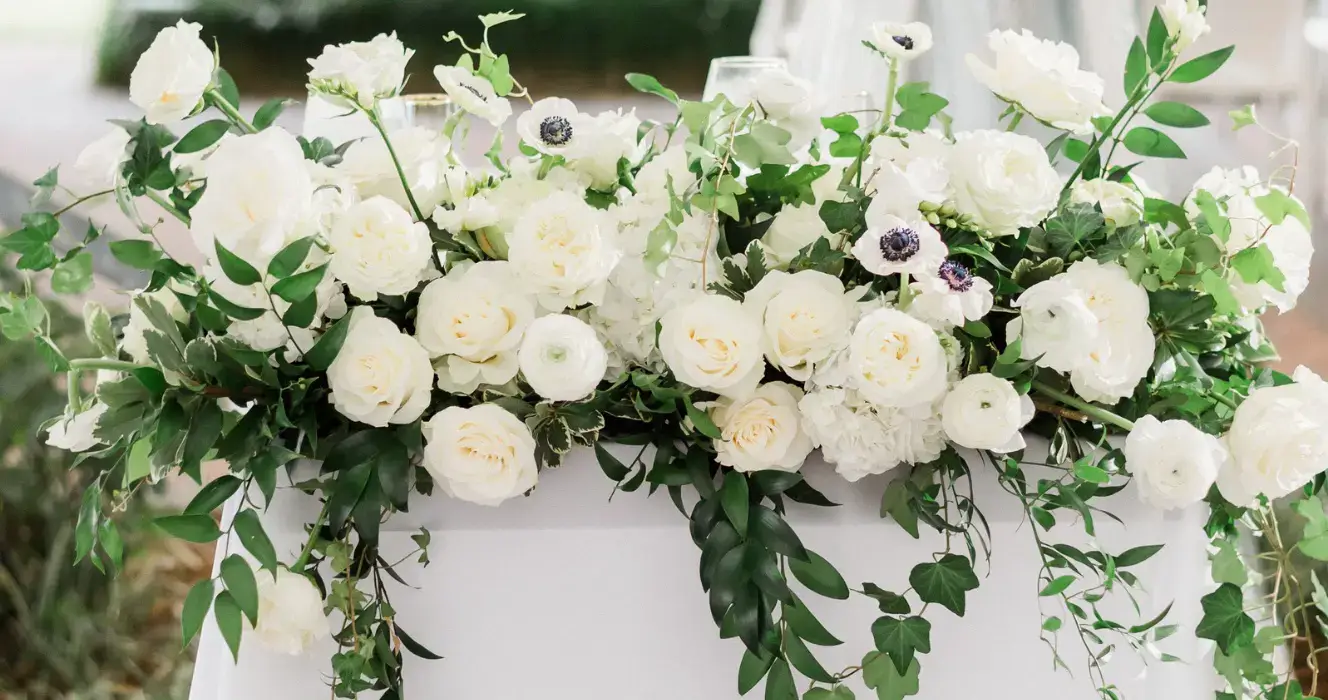 Real Poppy wedding — Renee + Enzo