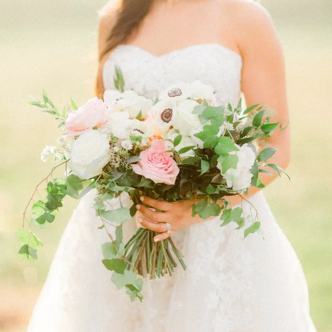 Real Poppy wedding — Renee + Enzo