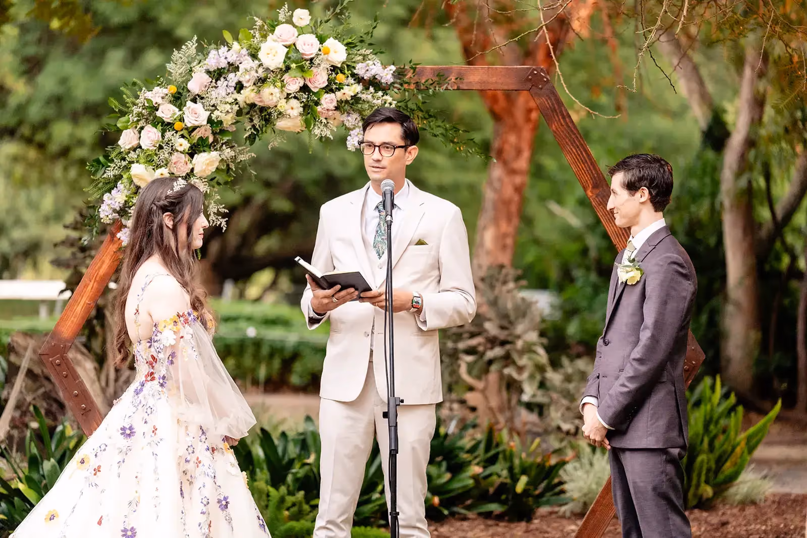weddingflowers+ceremonydecor+temecula