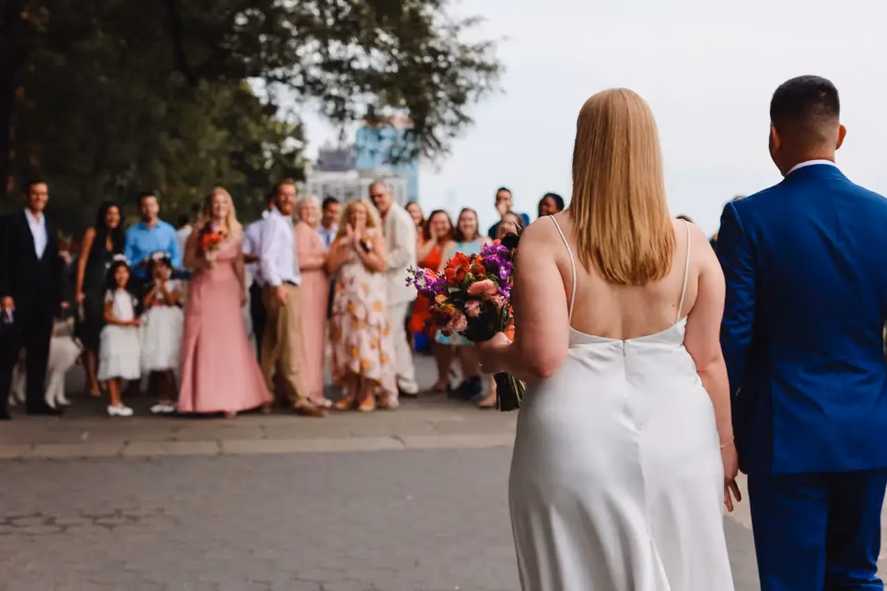 weddingflowers+marriedcouple+newyork