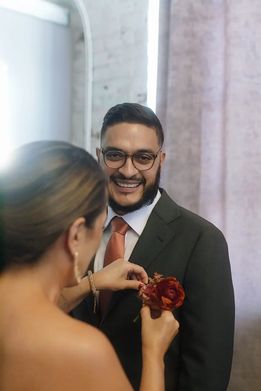 Real Poppy wedding — Kayla + Giovanni at The Arsenal