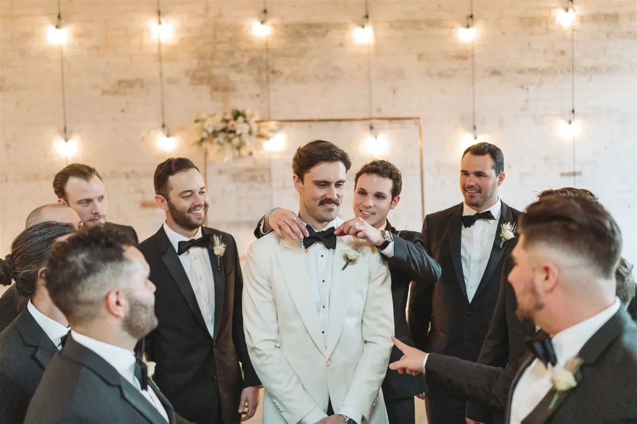 Real Poppy wedding — Annie + Austen at Brake & Clutch Warehouse