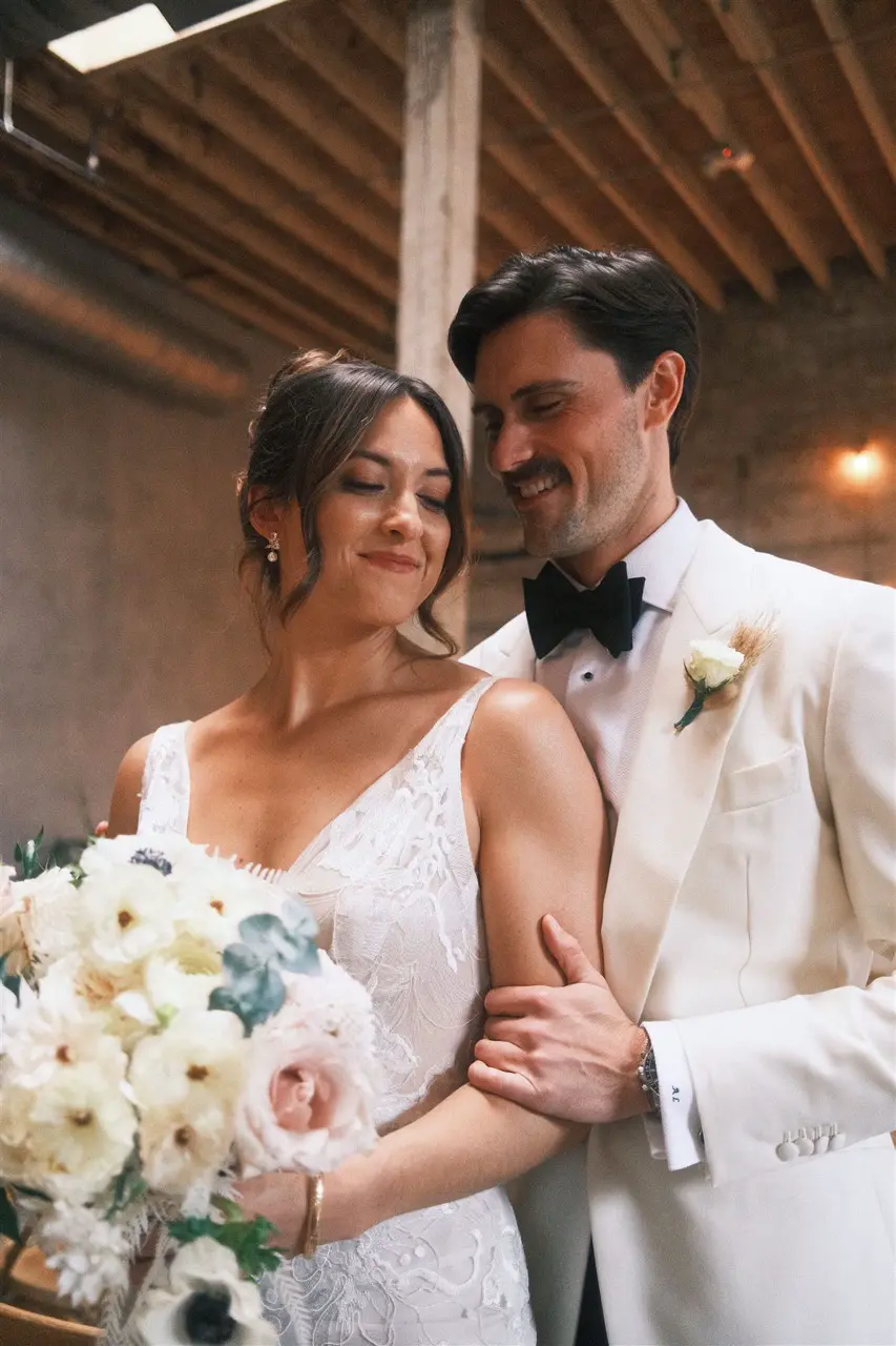 Real Poppy wedding — Annie + Austen at Brake & Clutch Warehouse