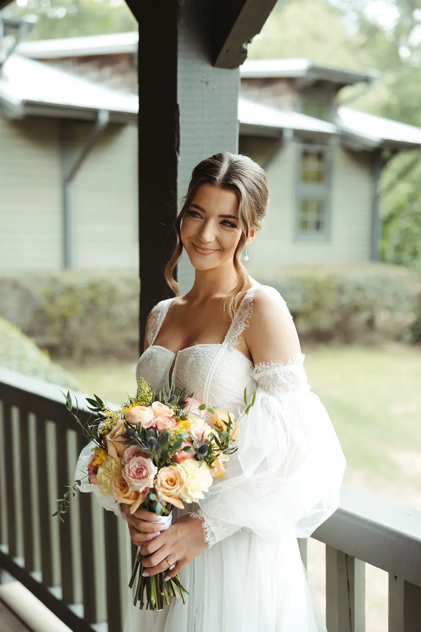 Real Poppy wedding — Chloe + Brantley at Windwood Equestrian