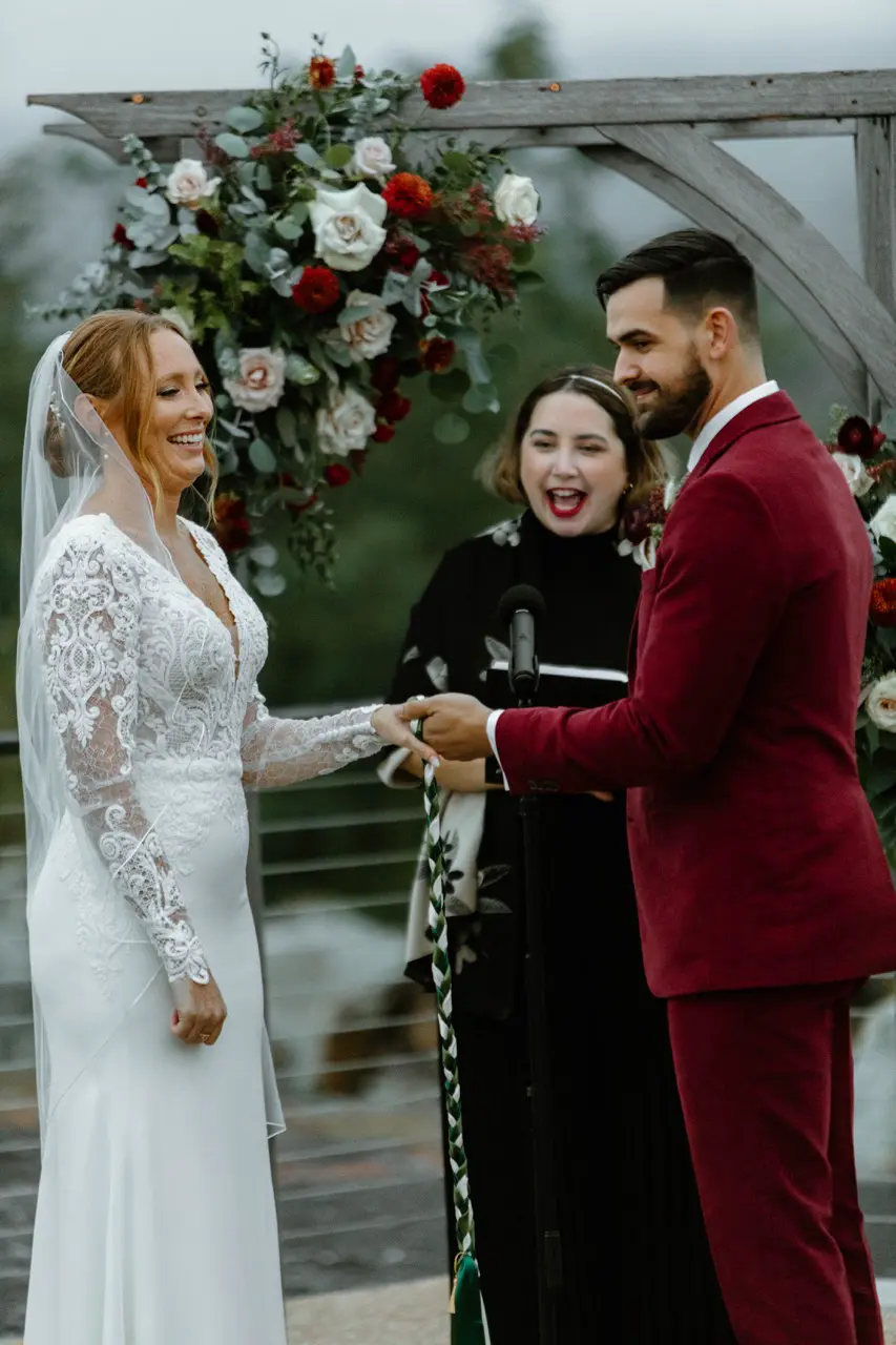 Real Poppy wedding — Moira + Ryan at Blue Valley Vineyard and Winery
