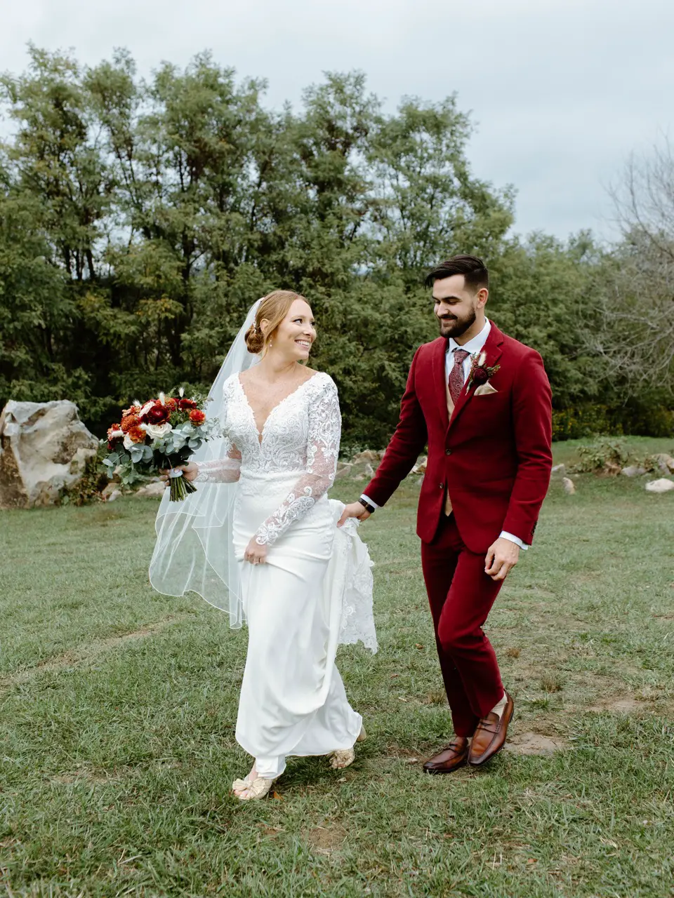 Real Poppy wedding — Moira + Ryan at Blue Valley Vineyard and Winery
