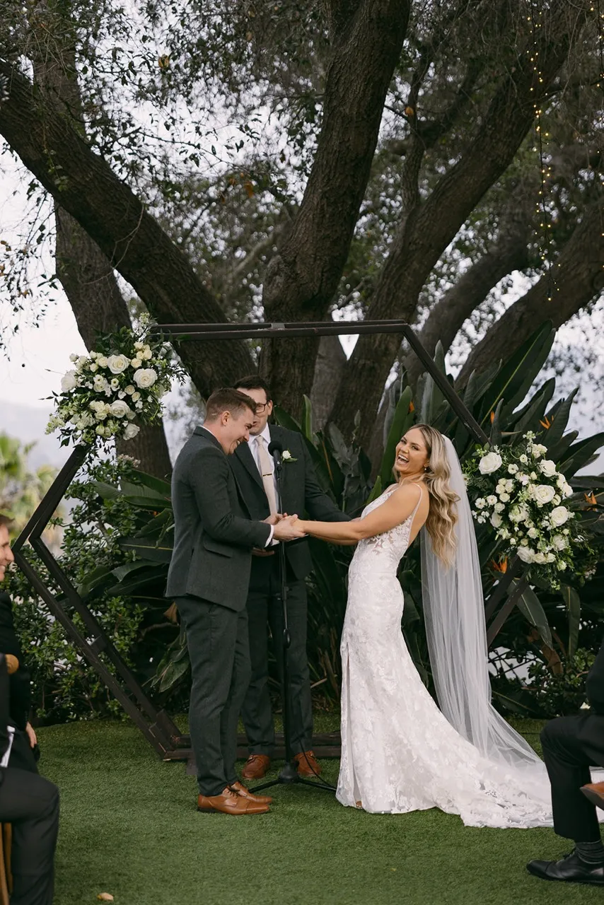 Real Poppy wedding — Amanda + Brady at Tivoli Italian Villa