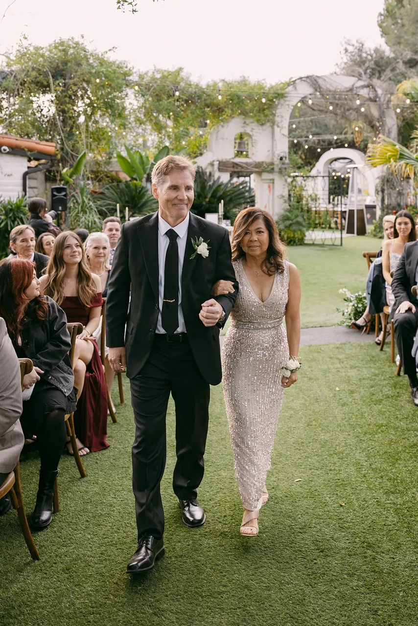 Real Poppy wedding — Amanda + Brady at Tivoli Italian Villa