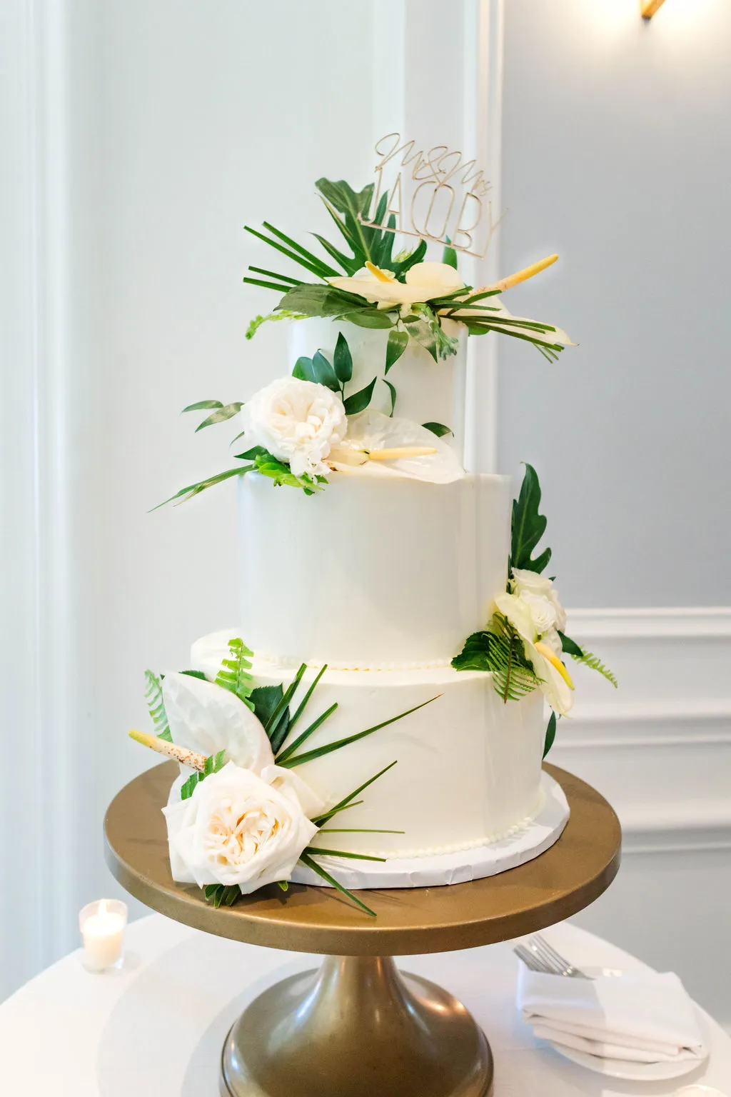 Real Poppy wedding — Kristen + Daniel at Saint Mary Star of The Sea