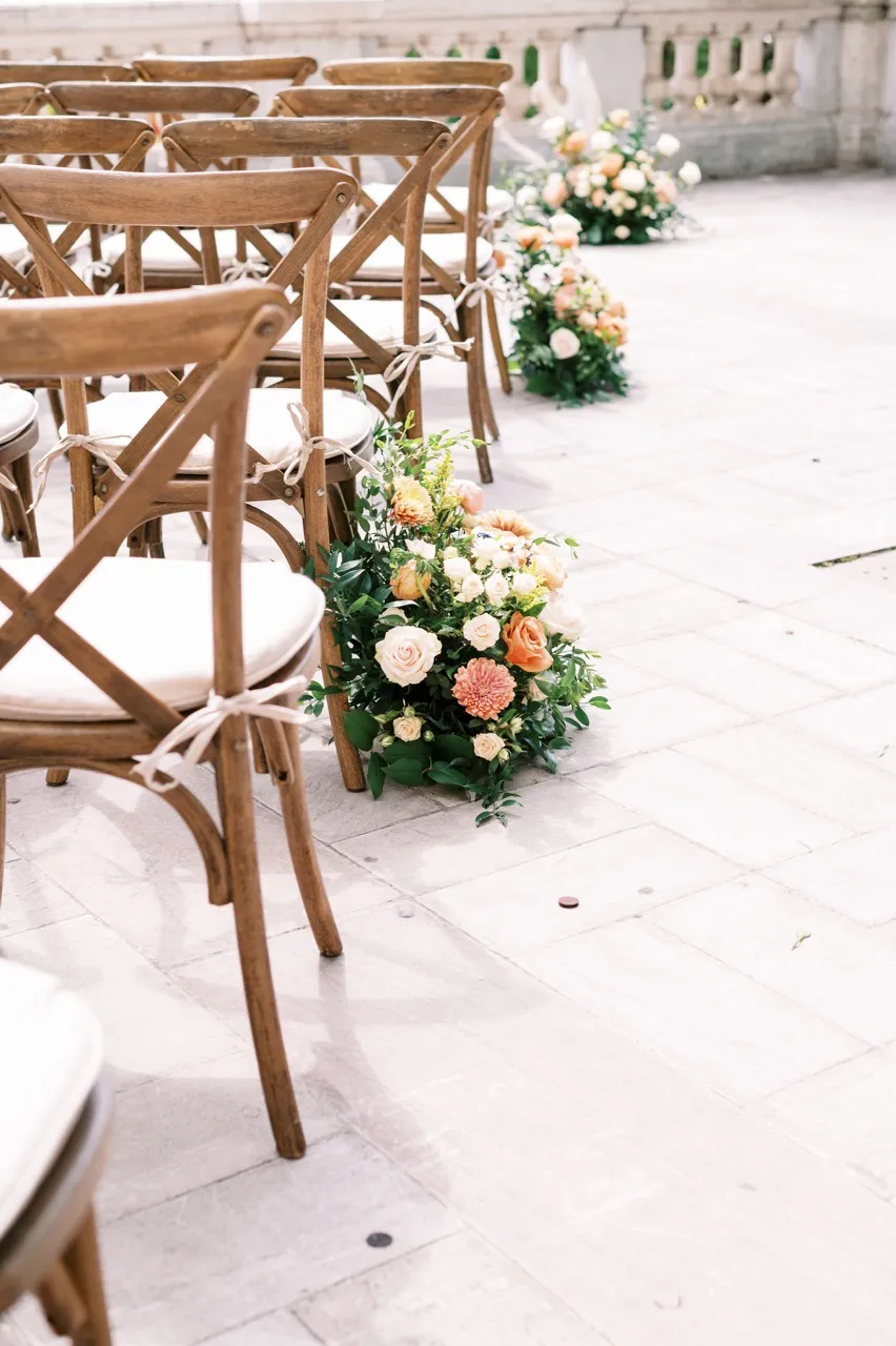 Real Poppy wedding — Emmalyn + Andrew at Daughters of the American Revolution Memorial Continental Hall