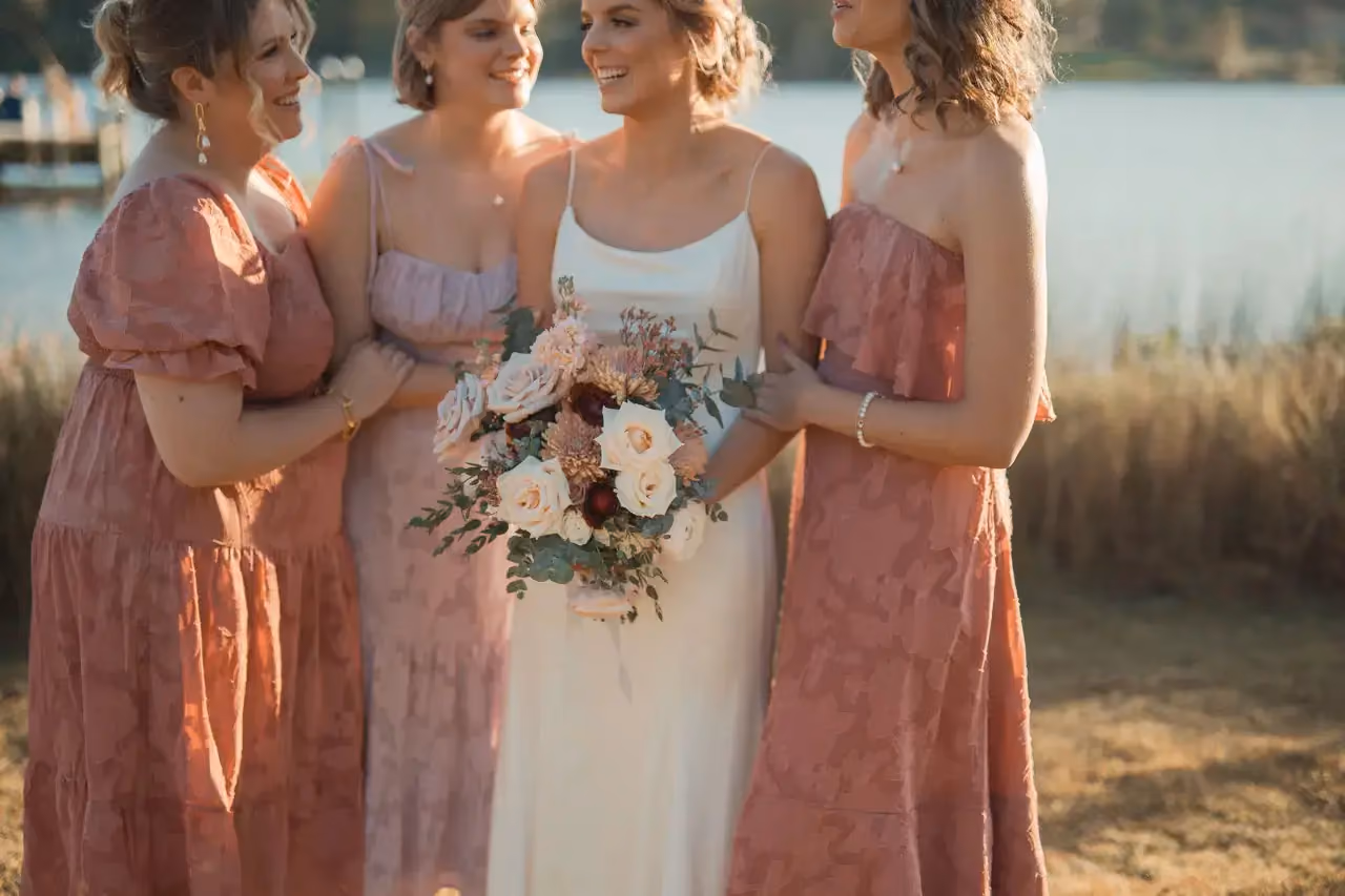 Muted, Timeless, Luxe: Earth Tone Wedding Flowers for Summer 