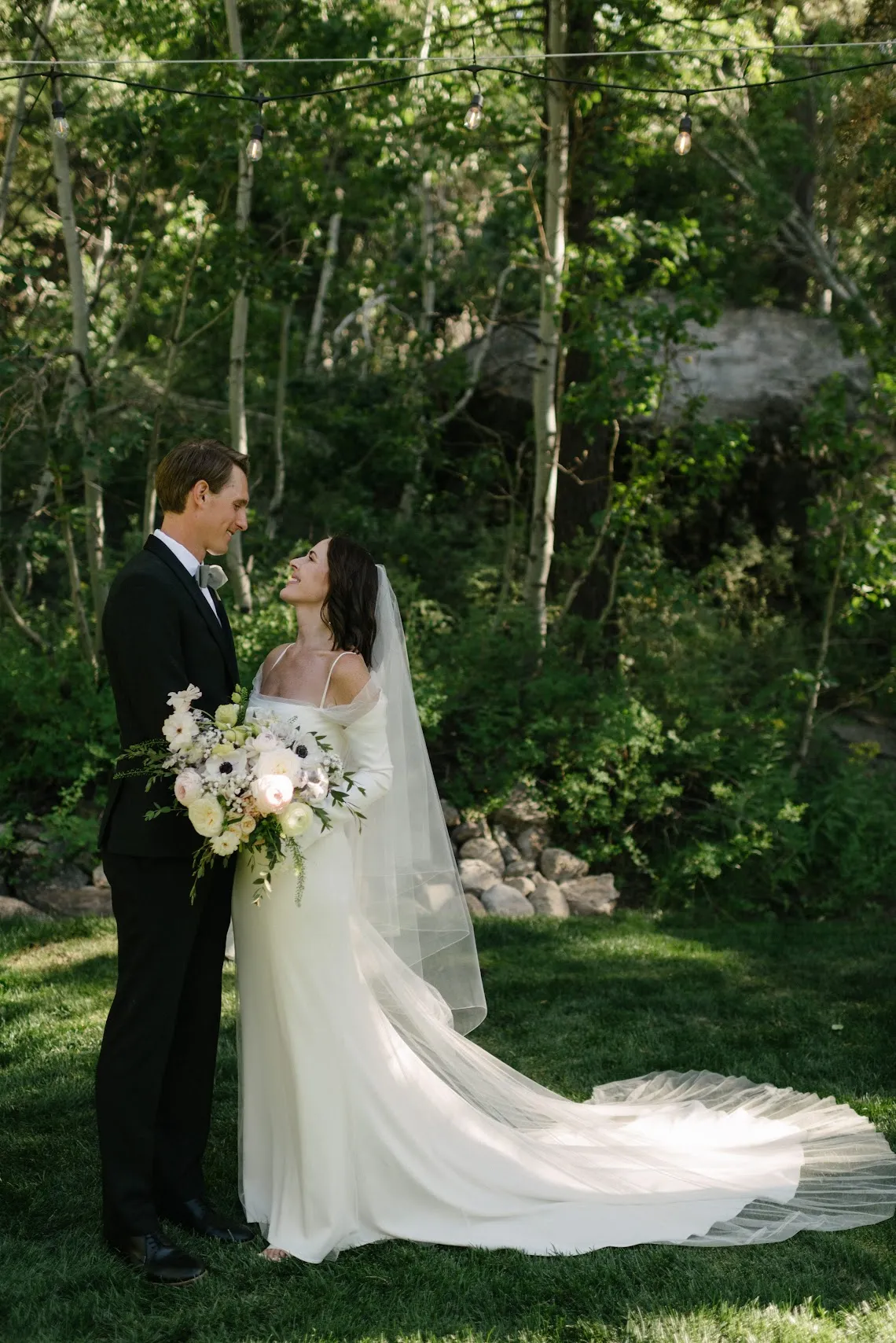 Real Poppy wedding — Kenna + Zachary at Desolation Resort Hope Valley