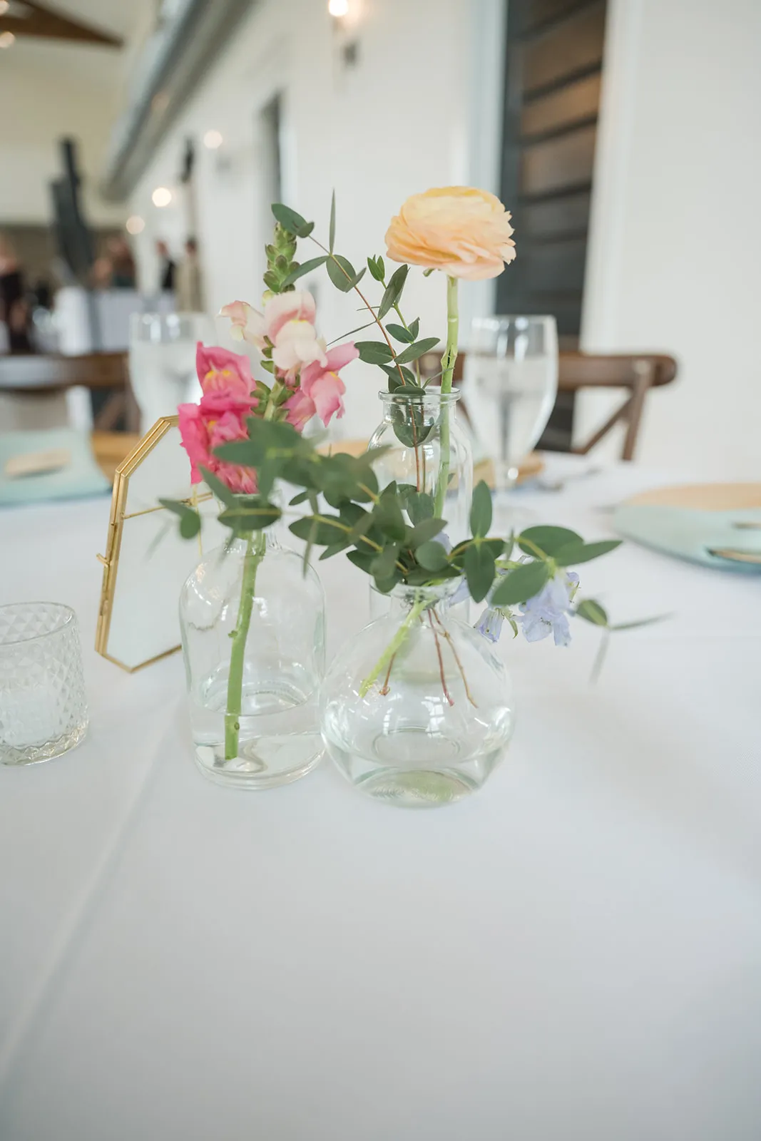 Real Poppy wedding — Emily + Will at Oakdale